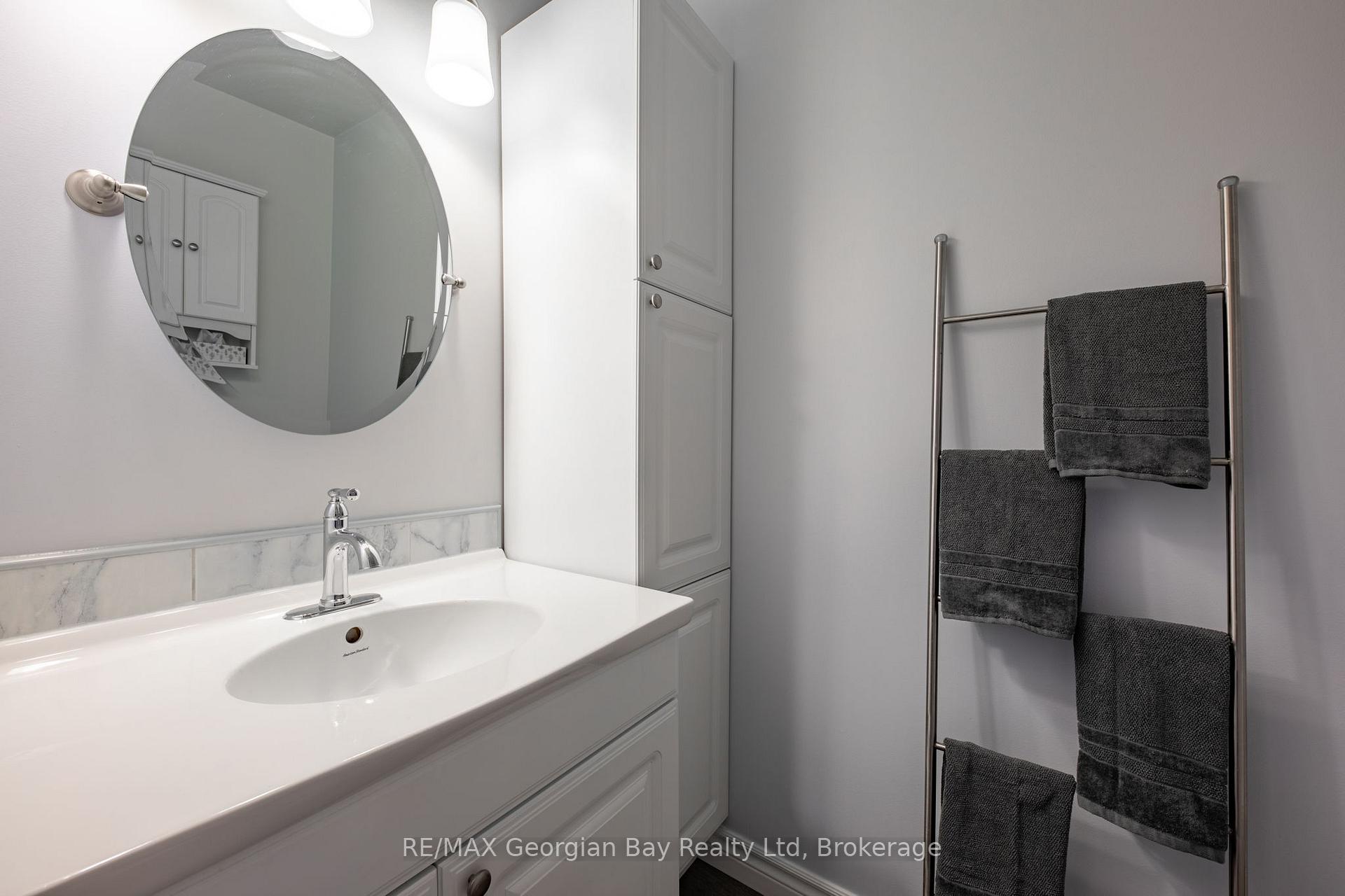 Photo 16 of 160 Griffin Street, Midland — HOMEH