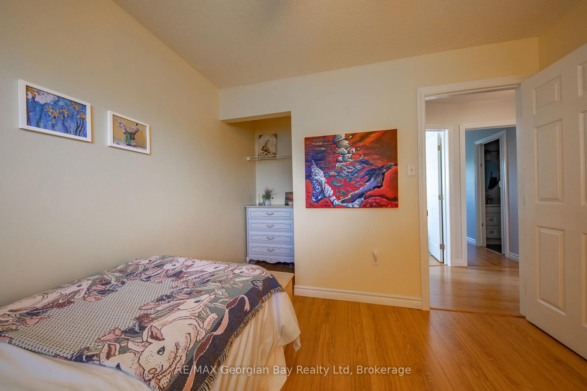 Photo 21 of 160 Griffin Street, Midland — HOMEH