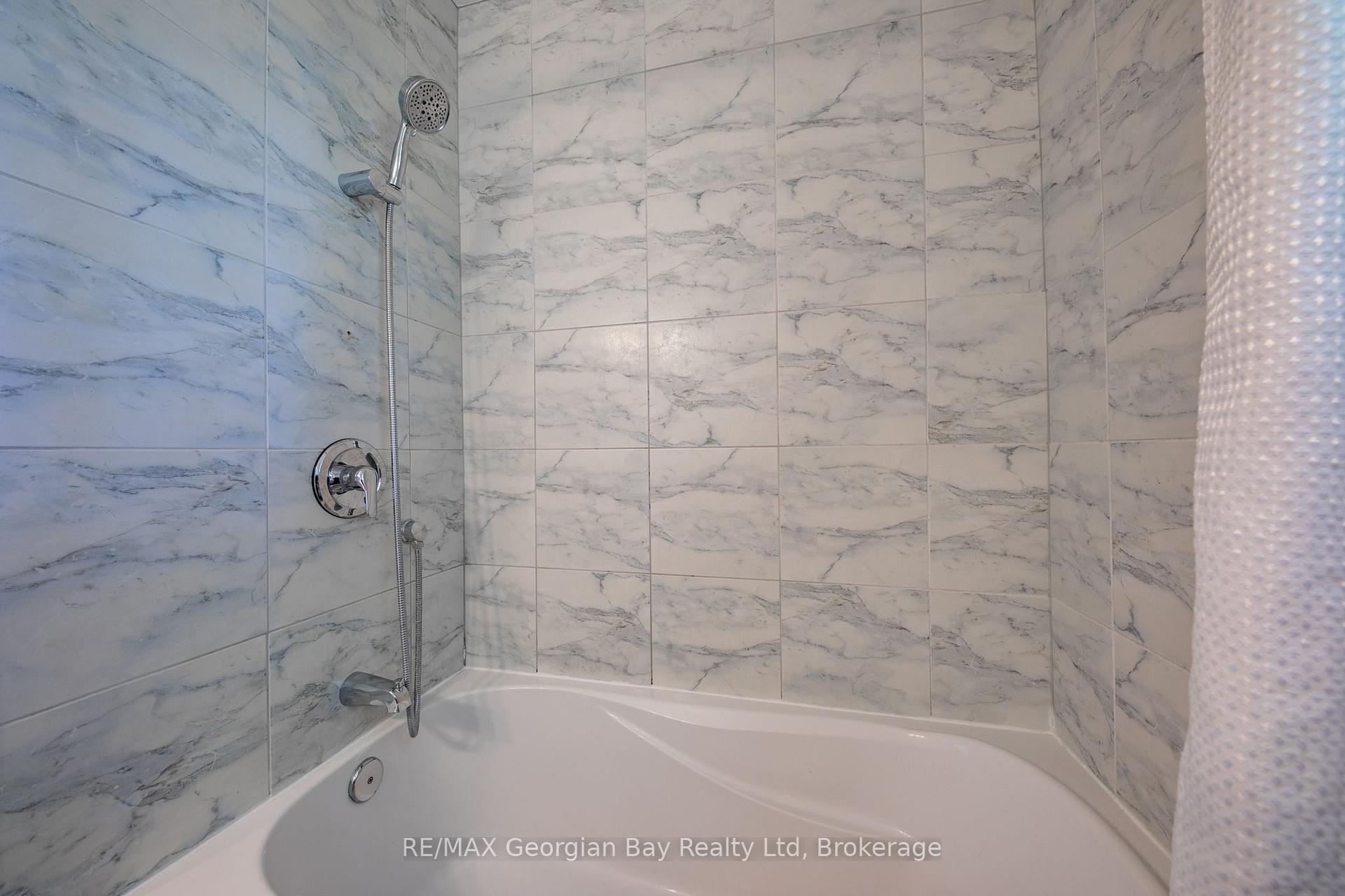 Photo 24 of 160 Griffin Street, Midland — HOMEH