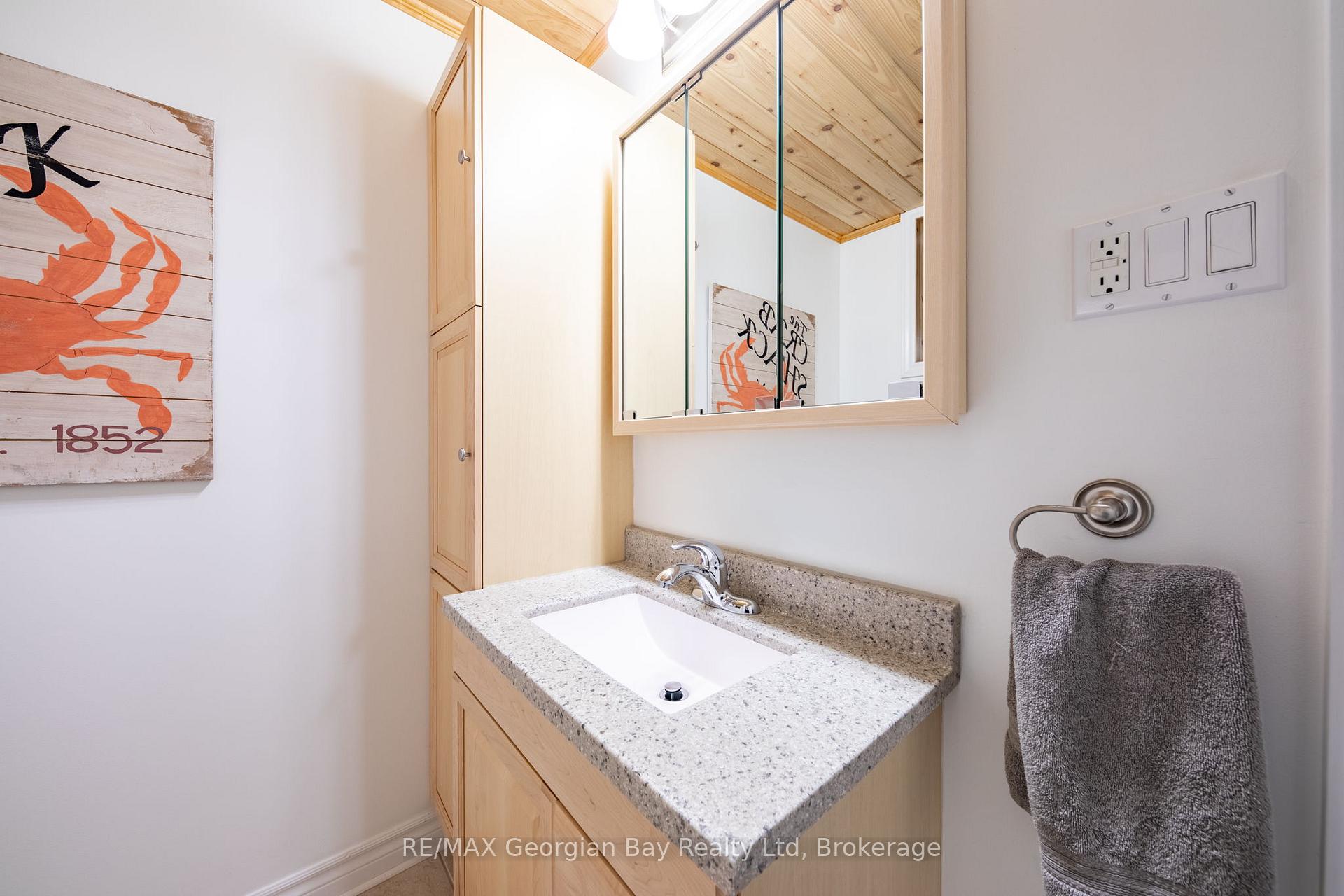 Photo 28 of 160 Griffin Street, Midland — HOMEH