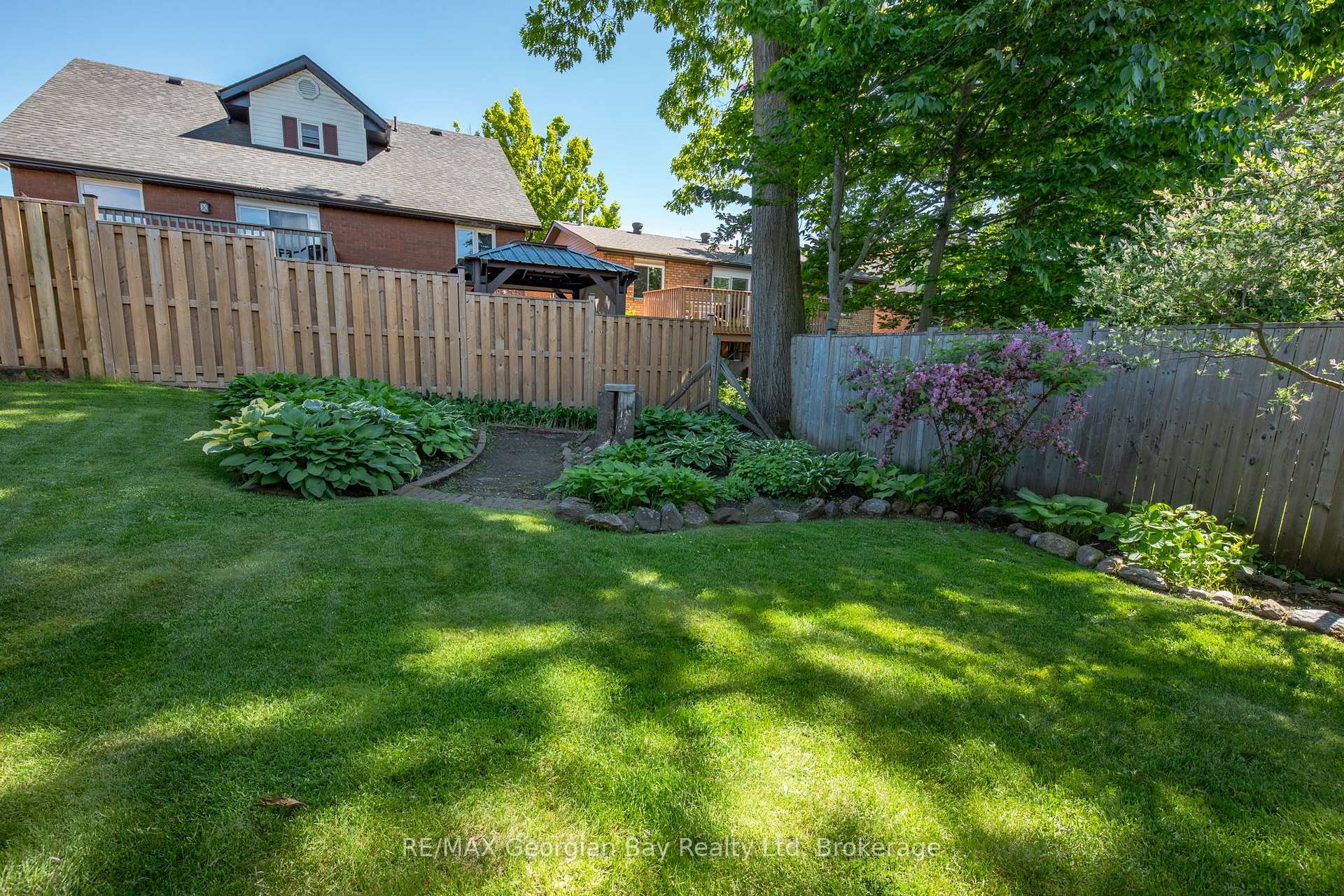 Photo 35 of 160 Griffin Street, Midland — HOMEH