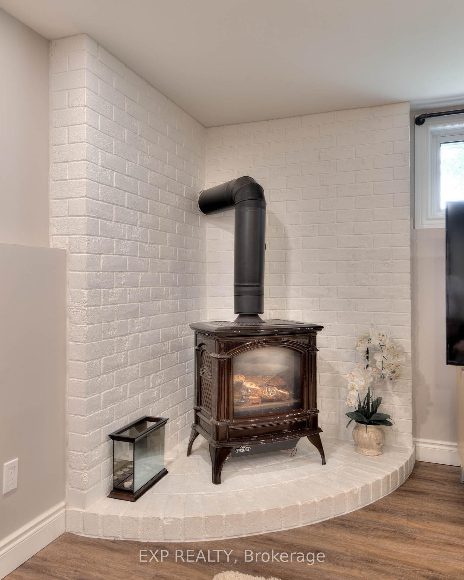 Photo 25 of 85 Pathfinder Crescent, Kitchener — HOMEH