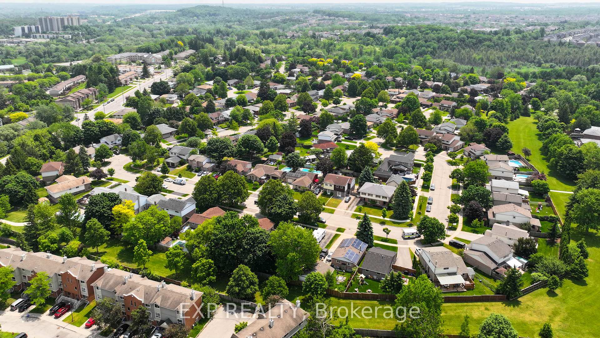 Photo 46 of 85 Pathfinder Crescent, Kitchener — HOMEH