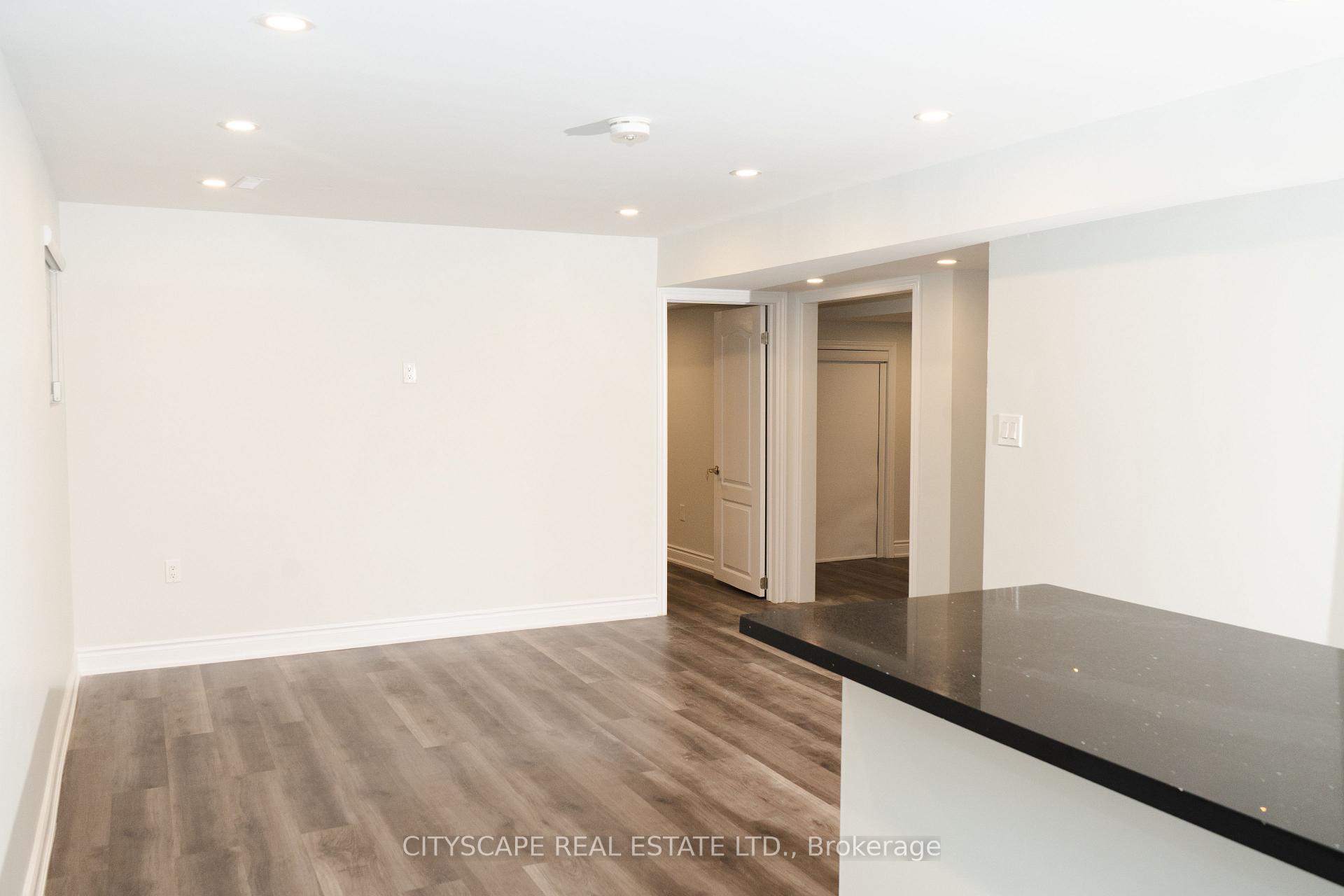 Photo 3 of 812 Magnolia Terrace, Milton, Cobban — HOMEH