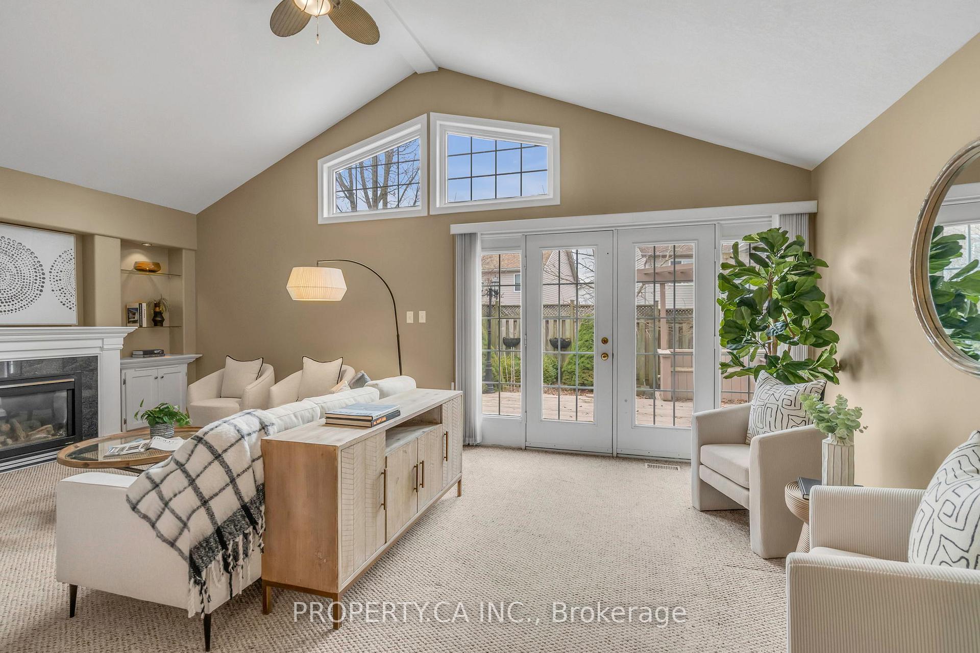 Photo 14 of 294 Huck Crescent, Kitchener — HOMEH