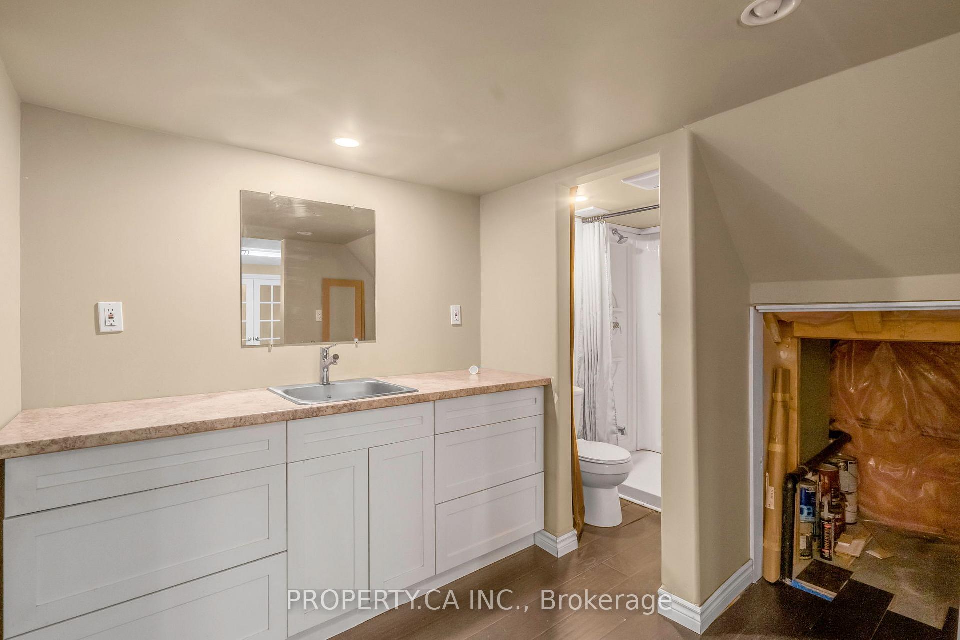Photo 42 of 294 Huck Crescent, Kitchener — HOMEH