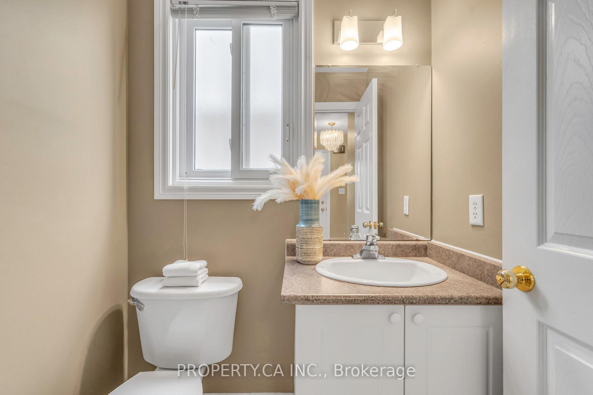 Photo 43 of 294 Huck Crescent, Kitchener — HOMEH