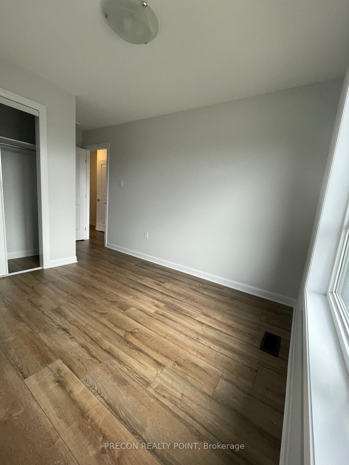 Photo 16 of 309 Gisborne Place E, Ottawa, Kanata - Morgan's Grant/South March — HOMEH