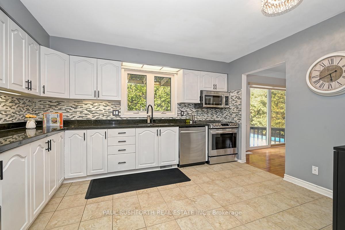 Photo 12 of 240 Equestrian Drive, Ottawa, Kanata - Bridlewood — HOMEH