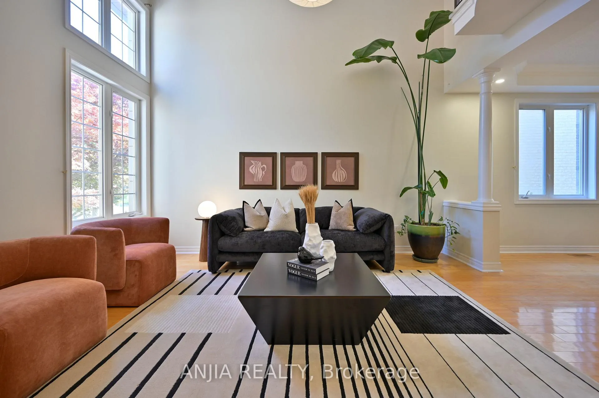 Photo 7 of 30 Annina Crescent, Markham, Village Green-South Unionville — HOMEH