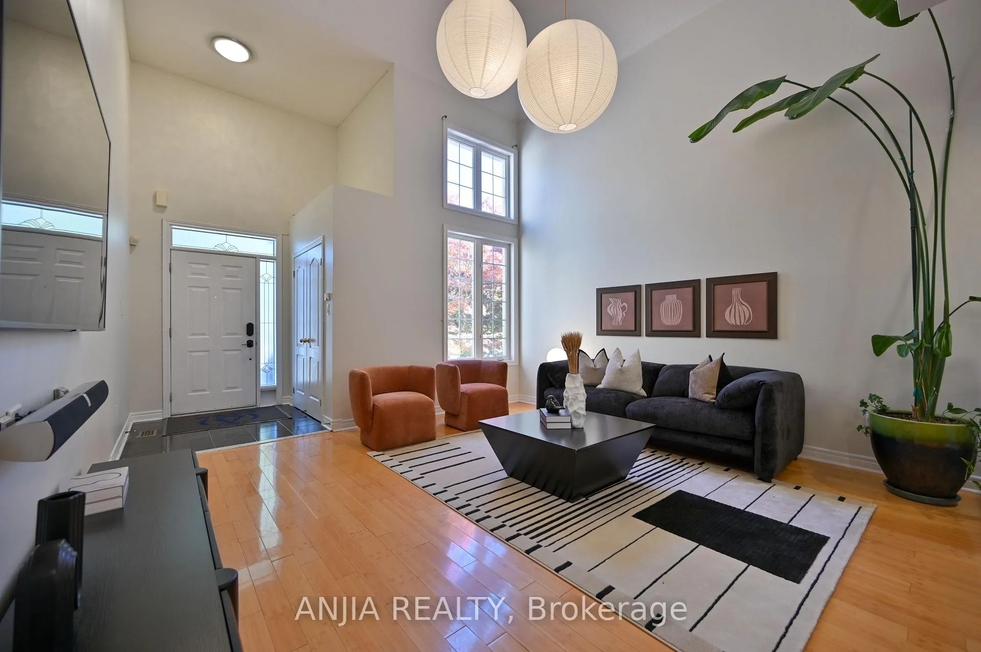 Photo 8 of 30 Annina Crescent, Markham, Village Green-South Unionville — HOMEH