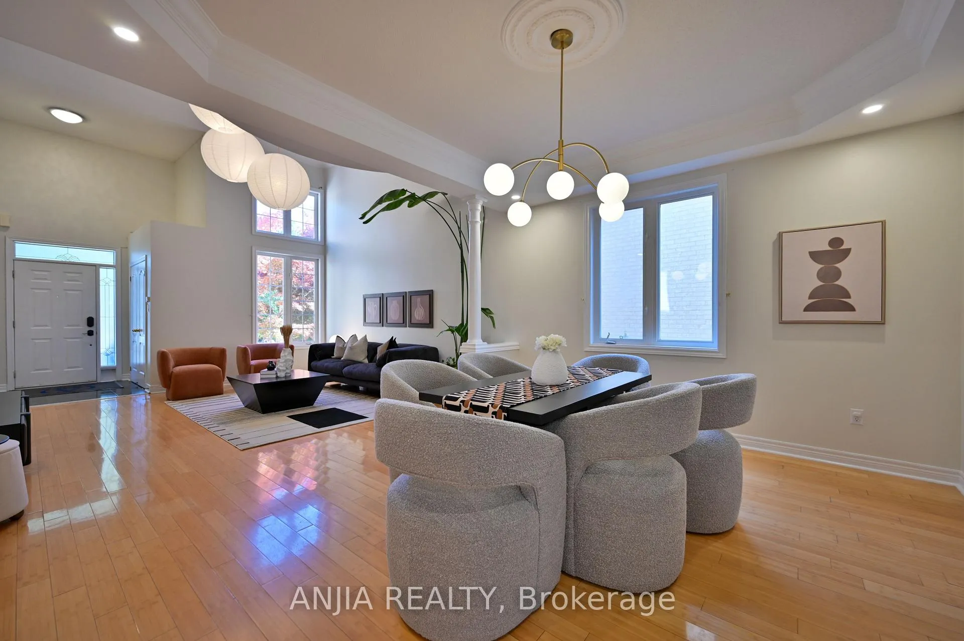 Photo 11 of 30 Annina Crescent, Markham, Village Green-South Unionville — HOMEH