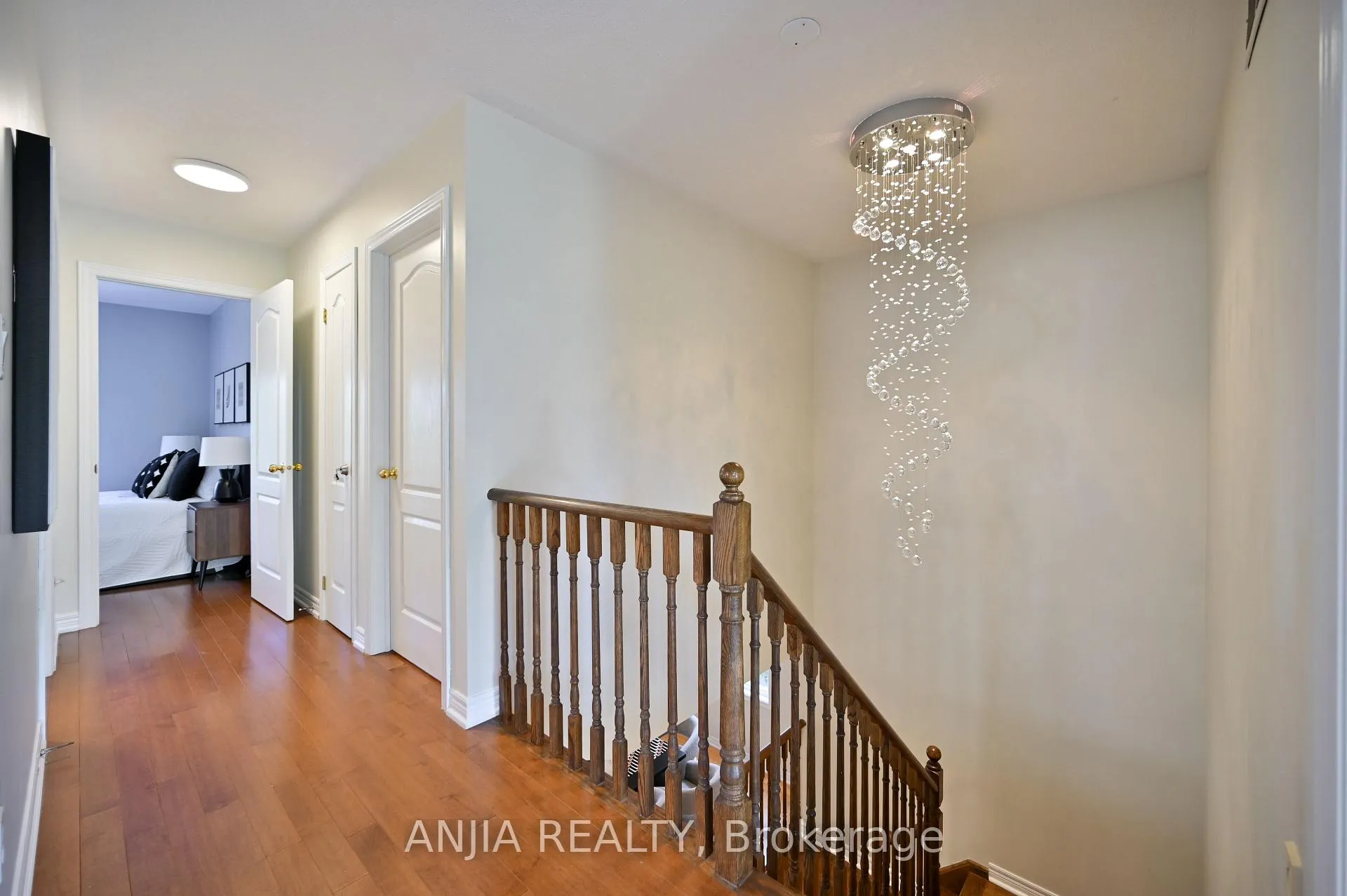 Photo 23 of 30 Annina Crescent, Markham, Village Green-South Unionville — HOMEH