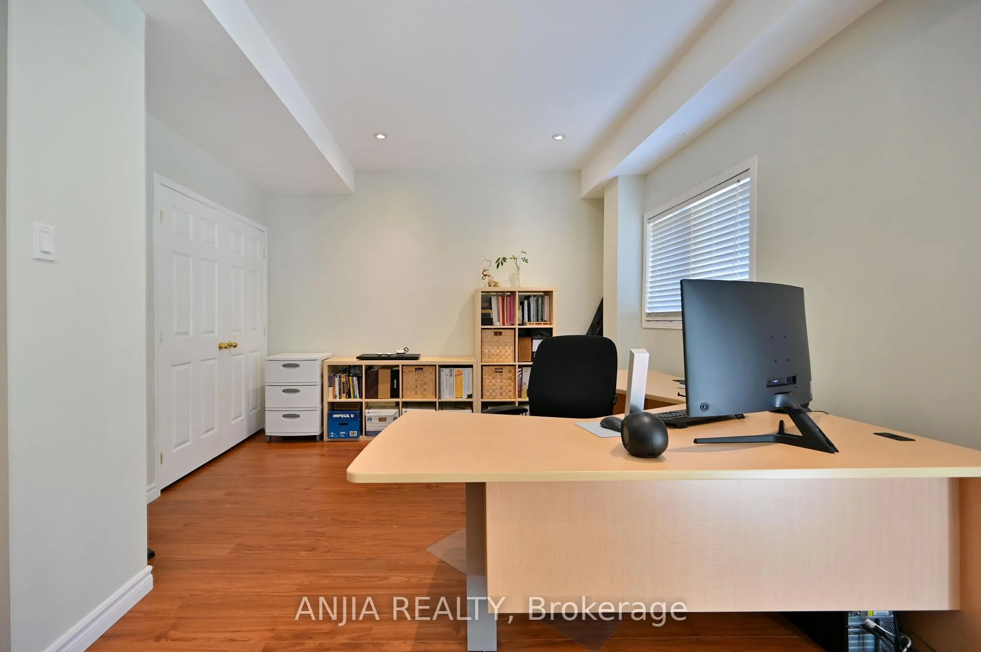 Photo 39 of 30 Annina Crescent, Markham, Village Green-South Unionville — HOMEH