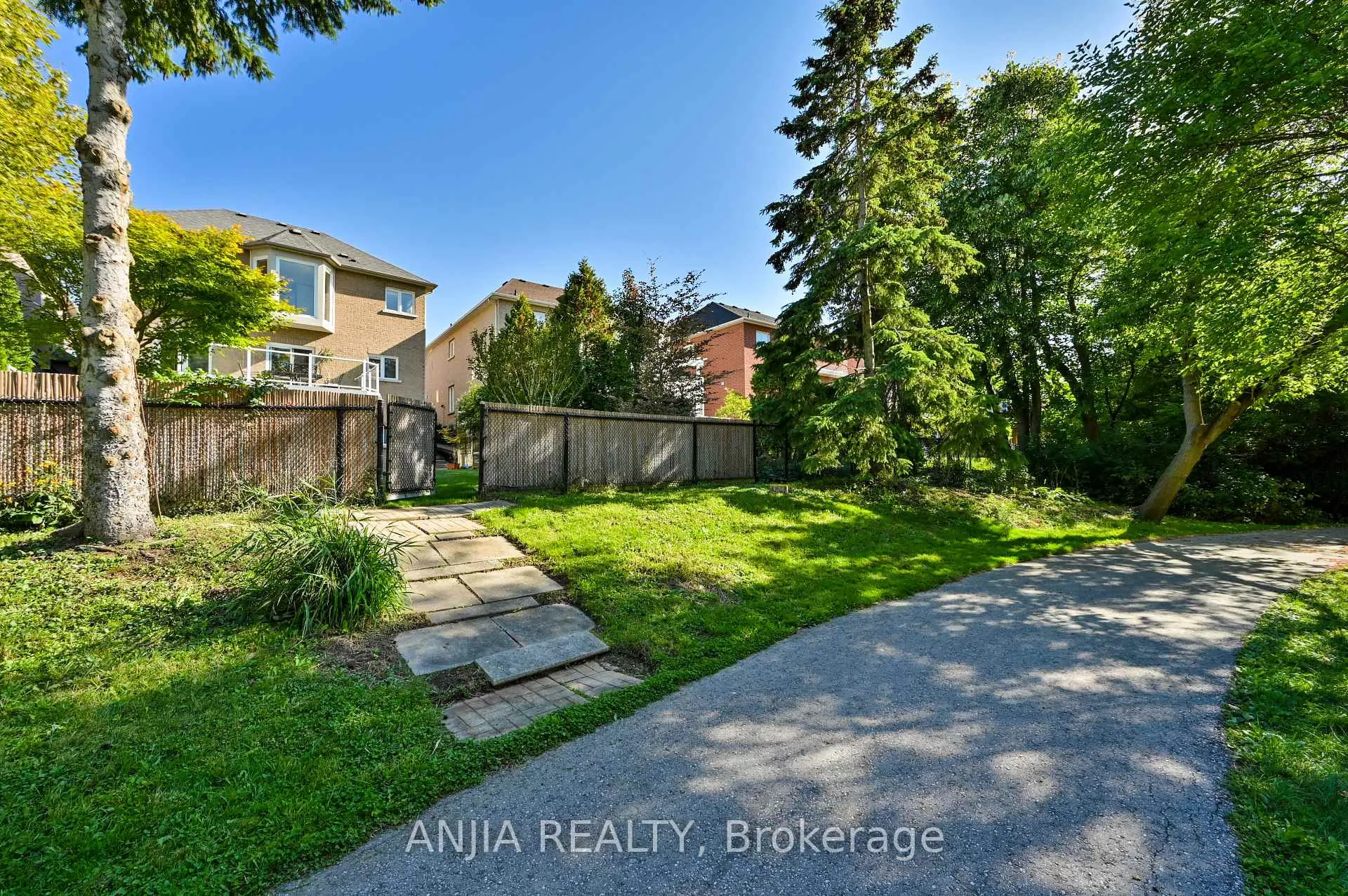 Photo 50 of 30 Annina Crescent, Markham, Village Green-South Unionville — HOMEH