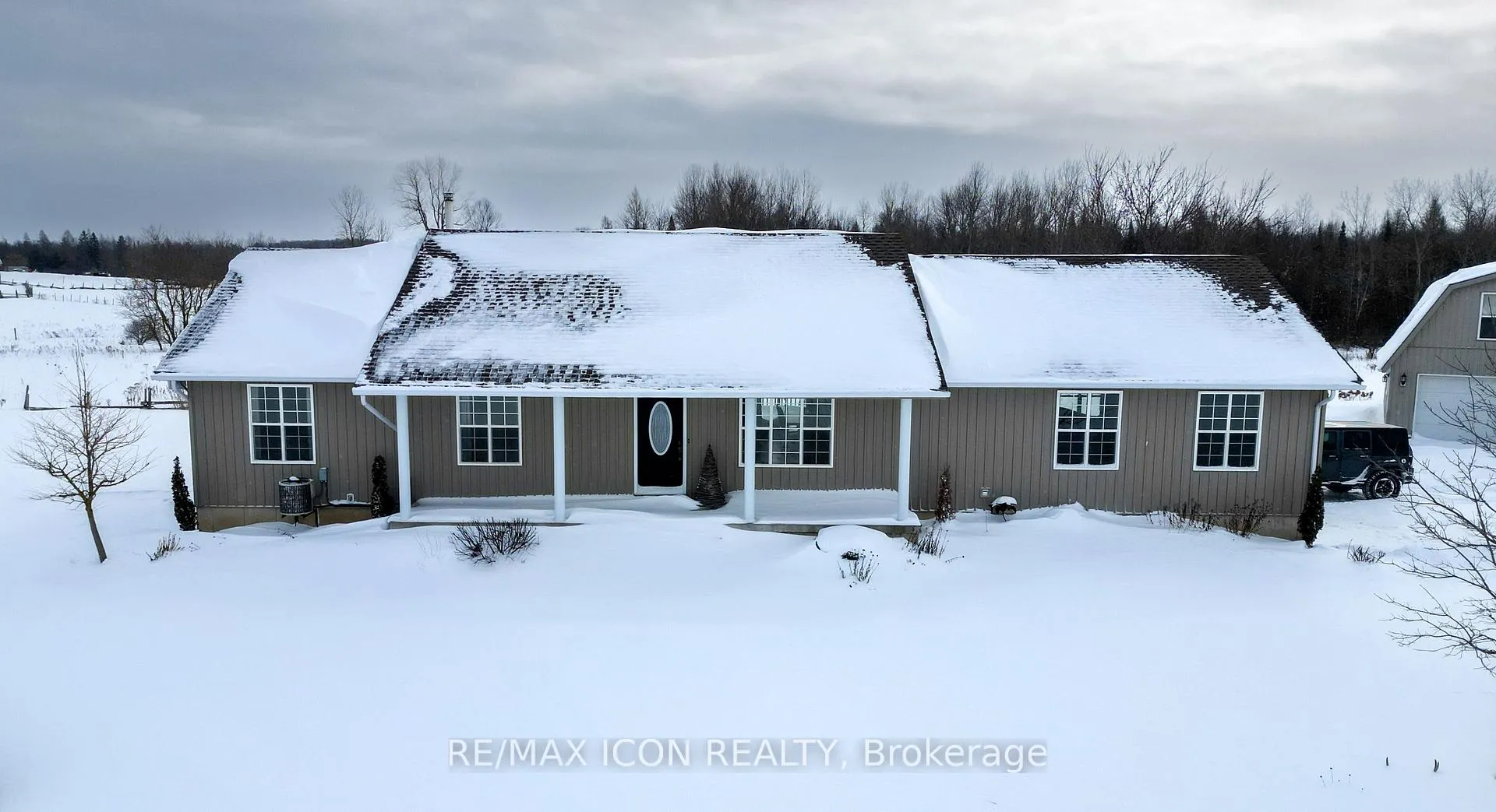 Photo 1 of 9643 3 Road N, Minto — HOMEH