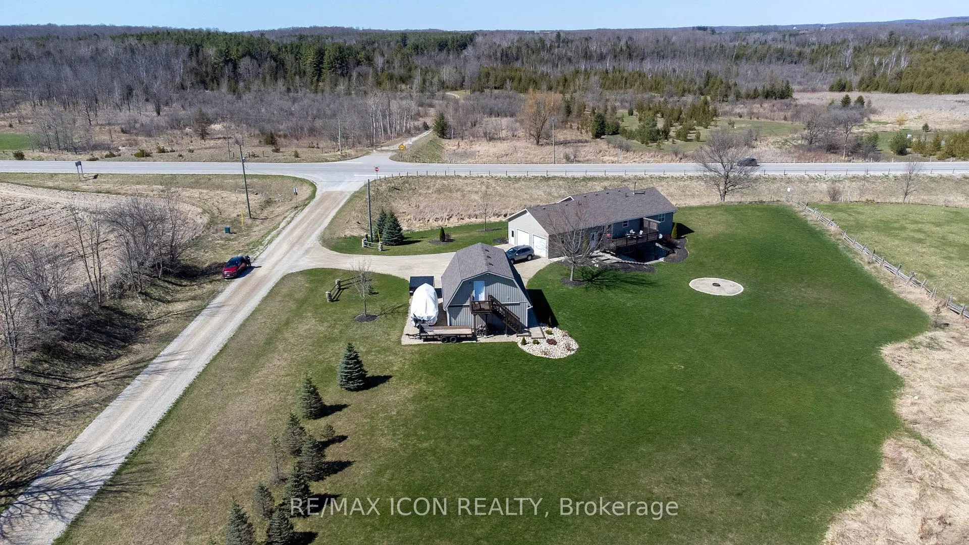 Photo 39 of 9643 3 Road N, Minto — HOMEH