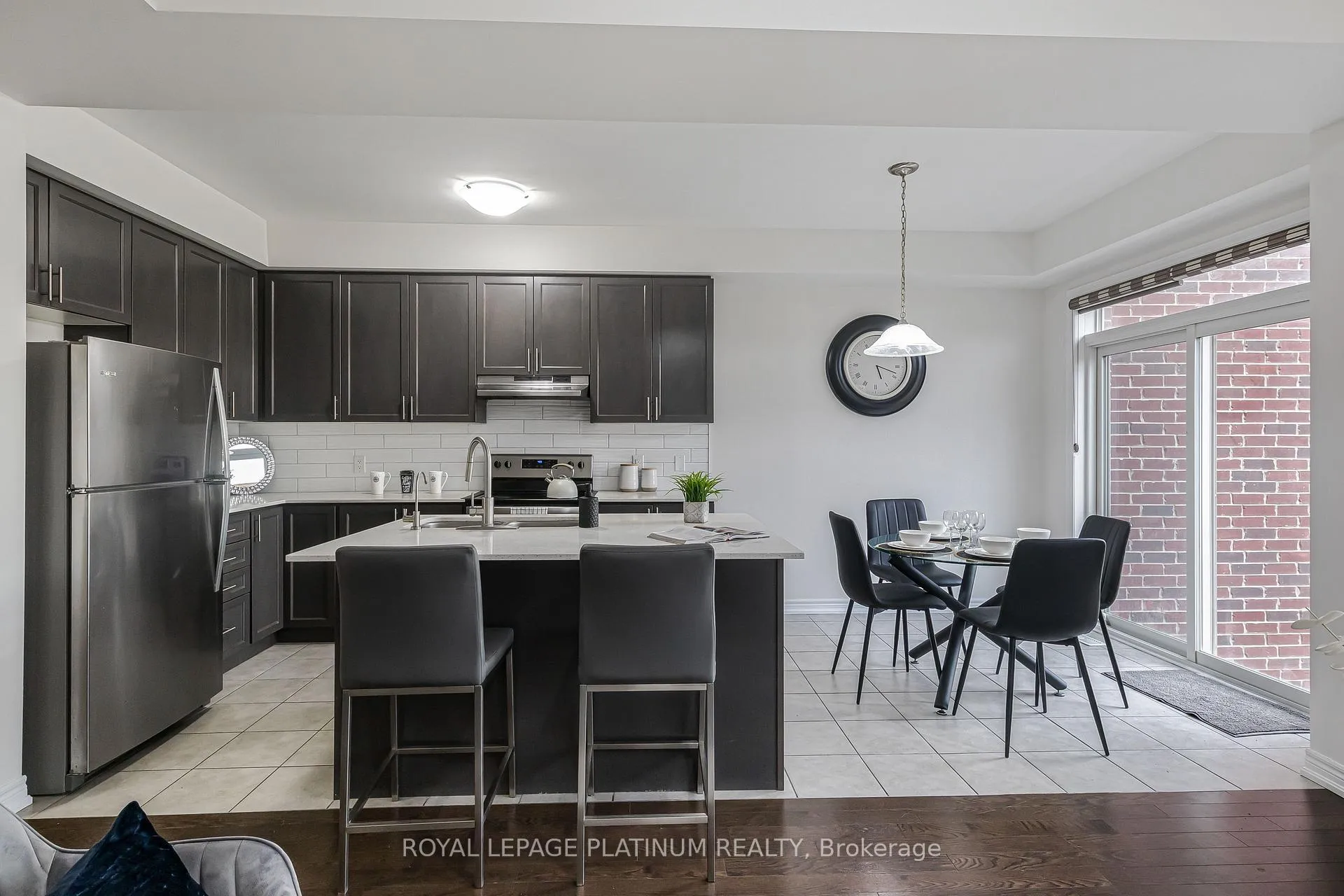 Photo 10 of 96 Reistwood Drive, Kitchener — HOMEH