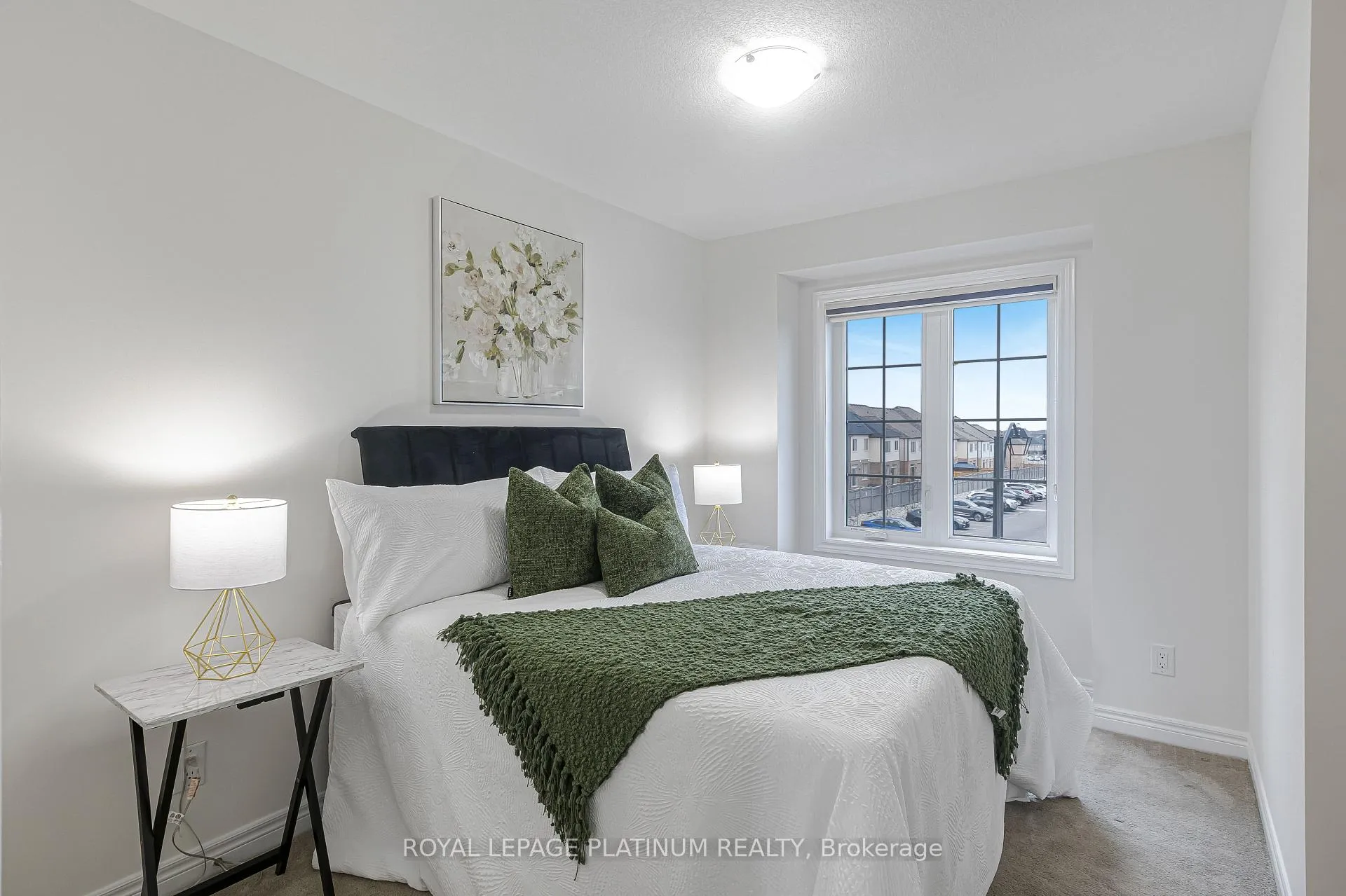 Photo 13 of 96 Reistwood Drive, Kitchener — HOMEH