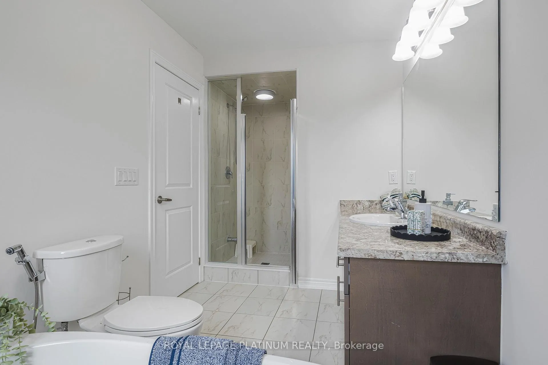 Photo 22 of 96 Reistwood Drive, Kitchener — HOMEH