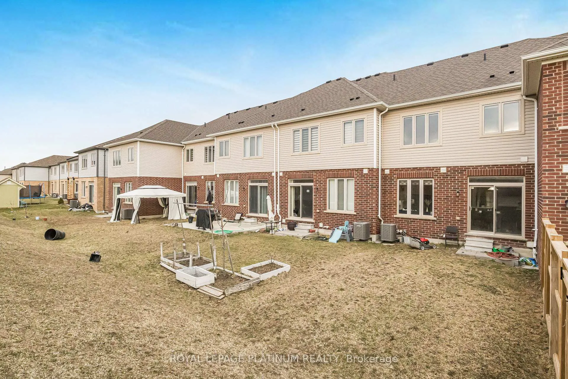 Photo 25 of 96 Reistwood Drive, Kitchener — HOMEH