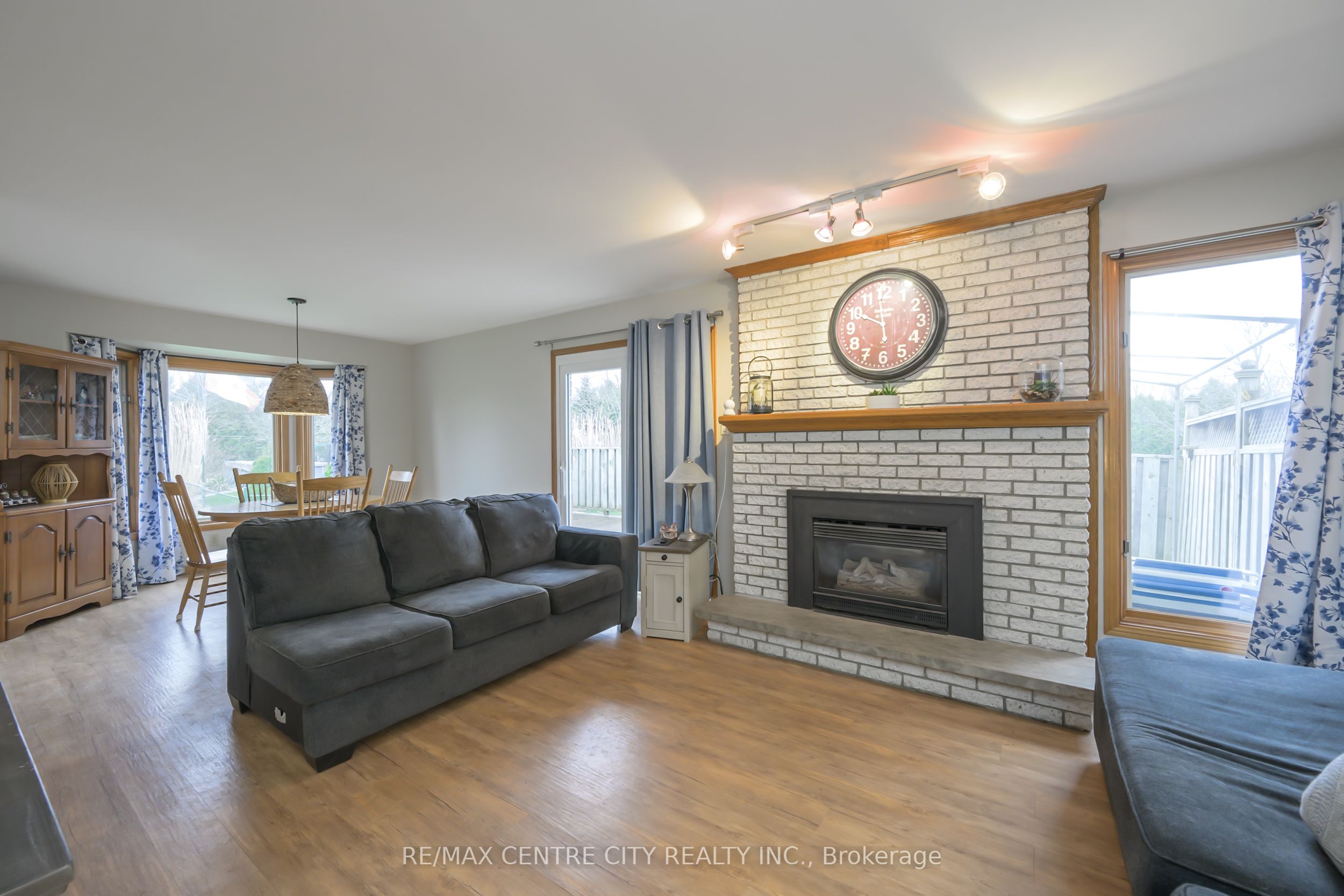 Photo 5 of 116 Huron Avenue, Middlesex Centre, Komoka — HOMEH