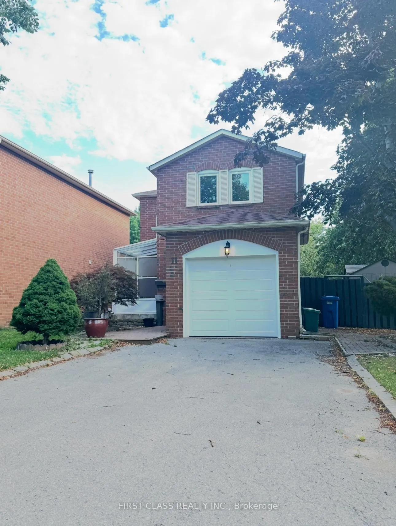 Photo 9 of Unit 2nd & 3rd B, 11 Markville Road, Markham, Markville — HOMEH