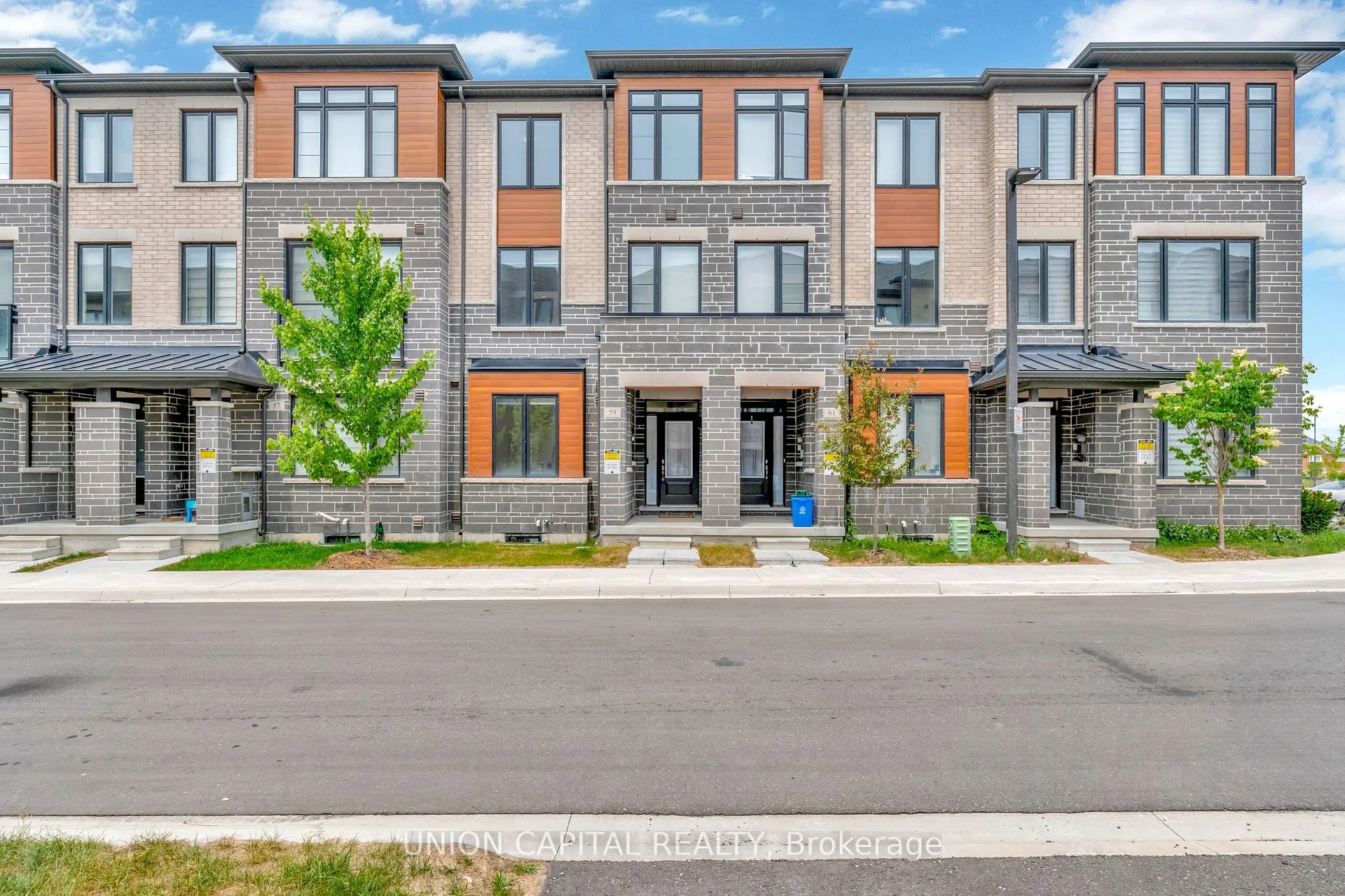 Front of 59 Carole Bell Way