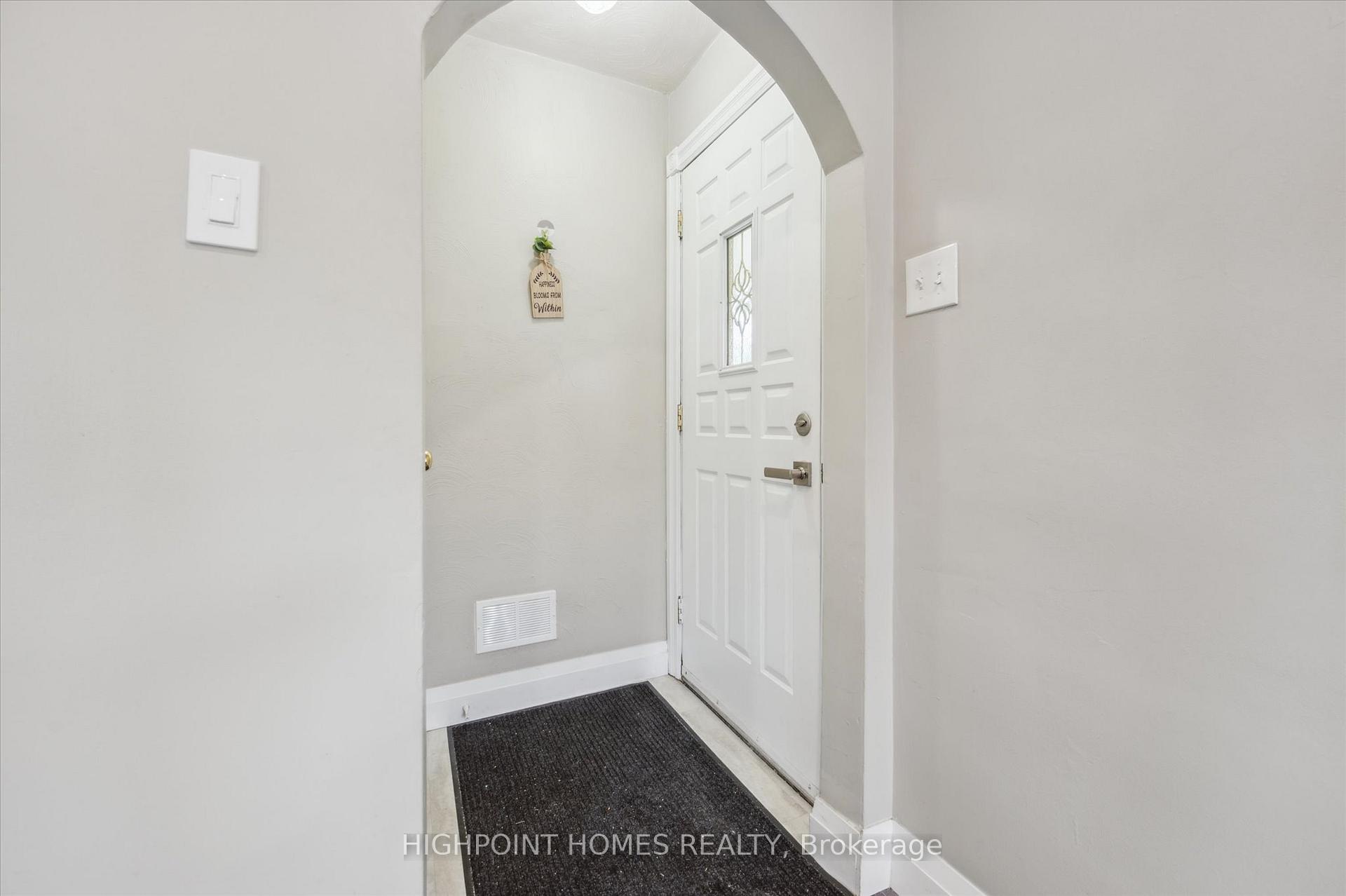 Photo 6 of 622 Weber Street E, Kitchener, Eastwood — HOMEH