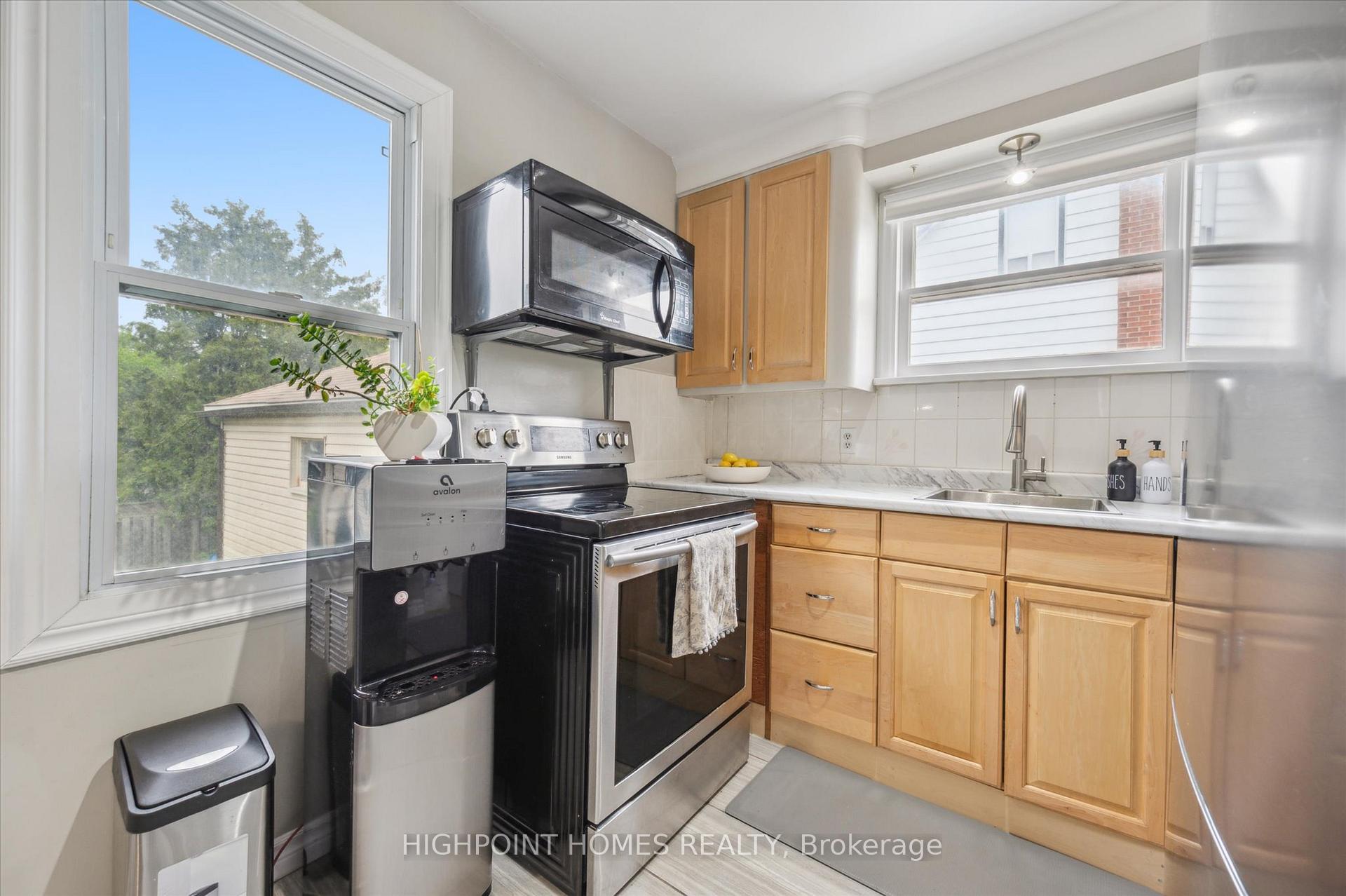 Photo 13 of 622 Weber Street E, Kitchener, Eastwood — HOMEH