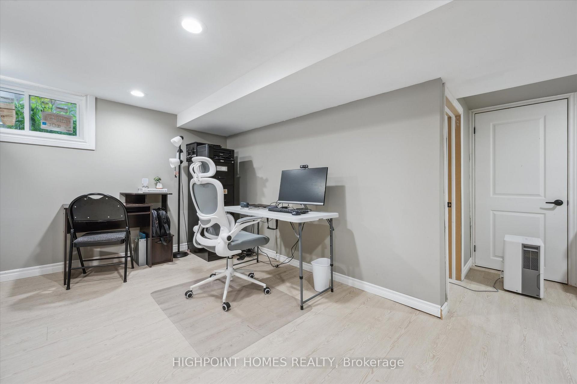 Photo 23 of 622 Weber Street E, Kitchener, Eastwood — HOMEH