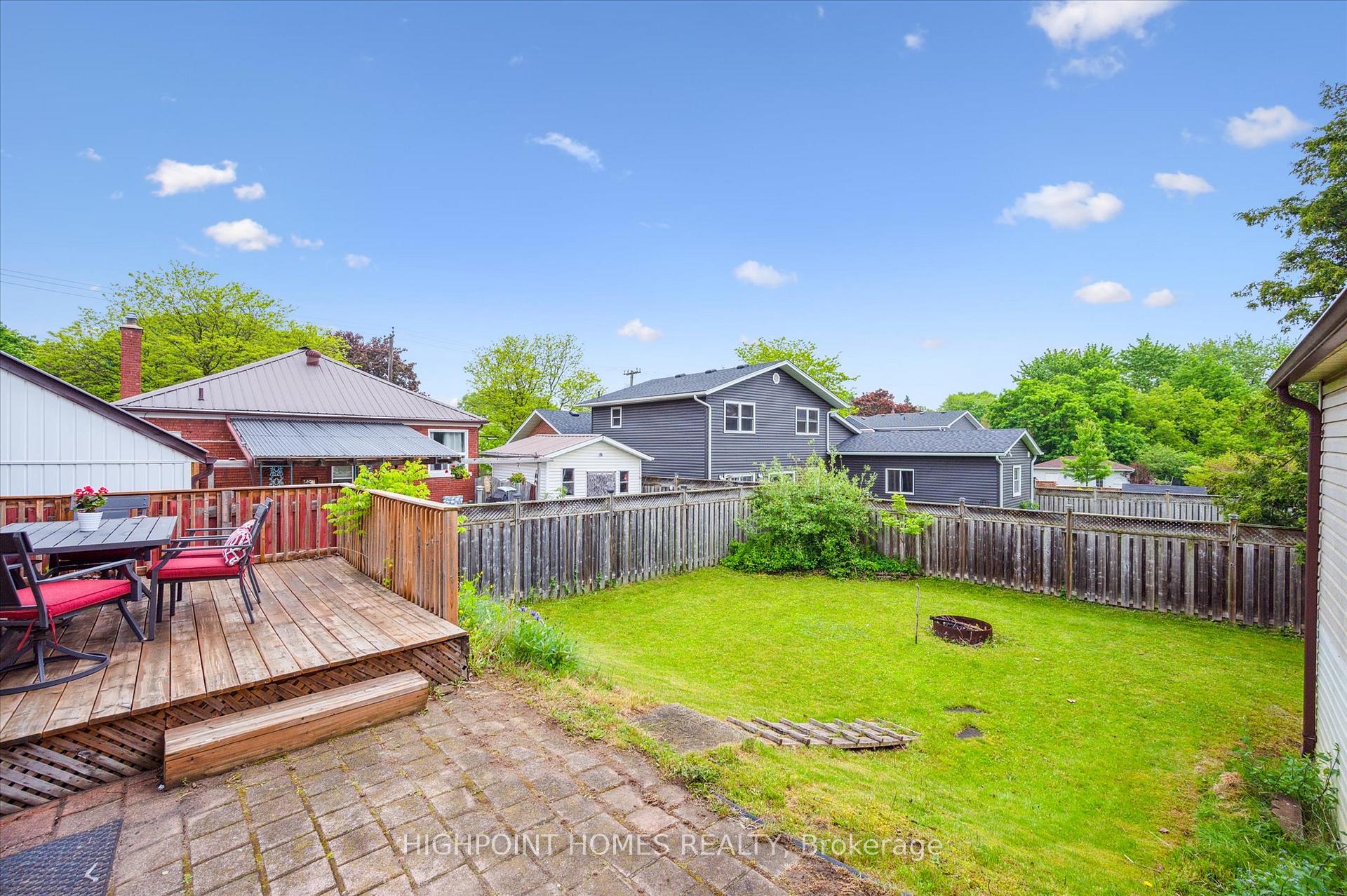 Photo 28 of 622 Weber Street E, Kitchener, Eastwood — HOMEH