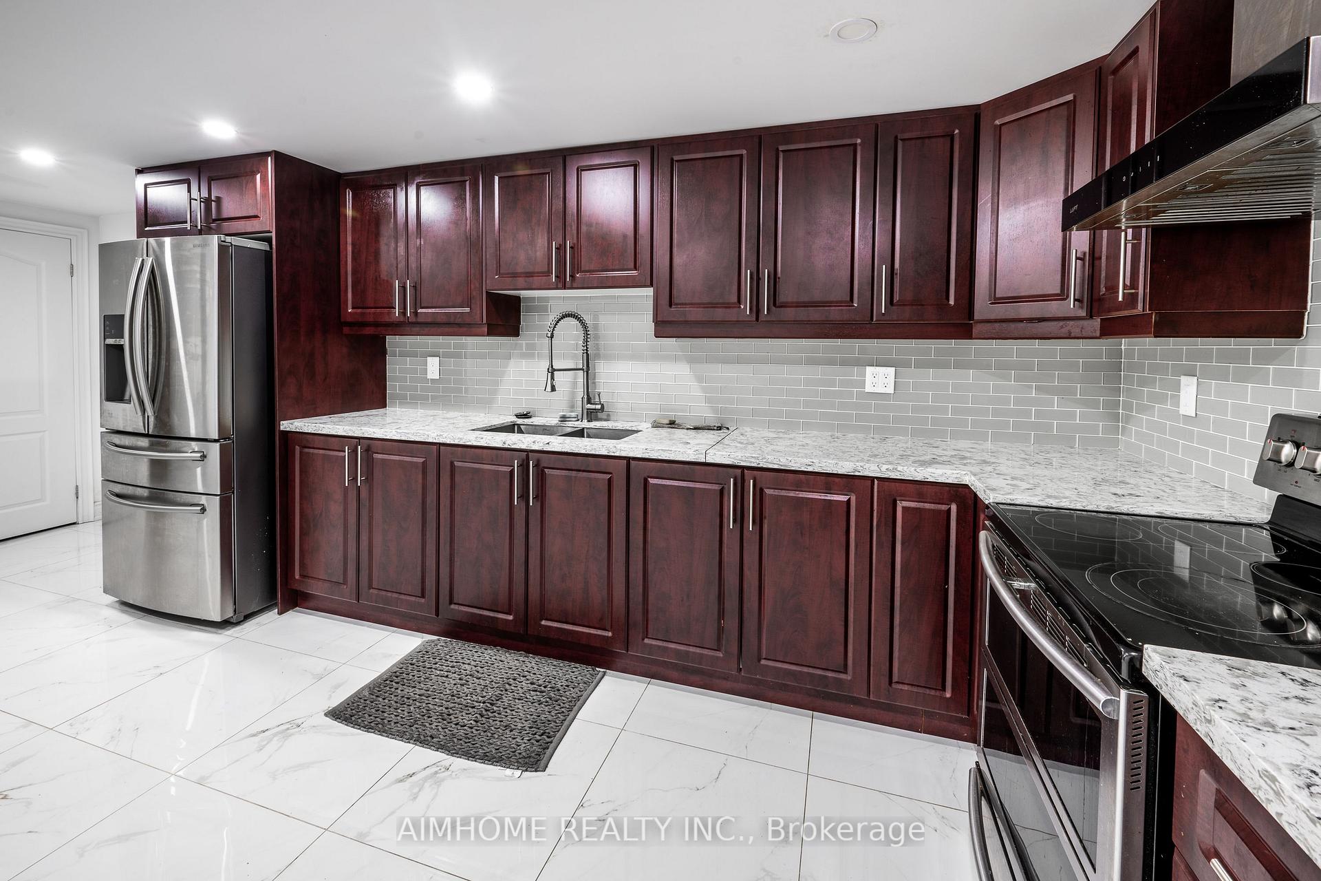 Photo 17 of 9 Jill Court, Markham, Markham Village — HOMEH