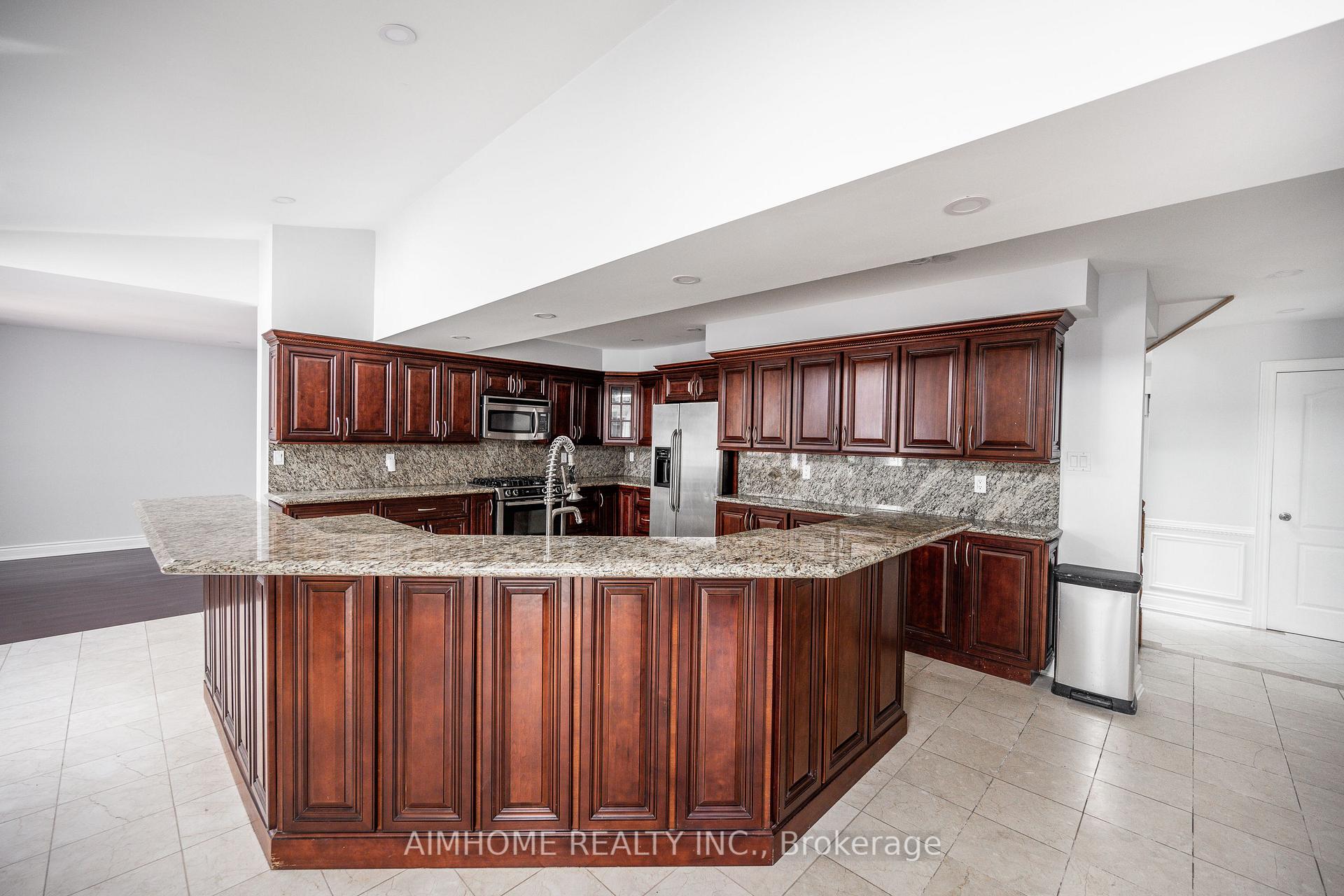 Photo 23 of 9 Jill Court, Markham, Markham Village — HOMEH