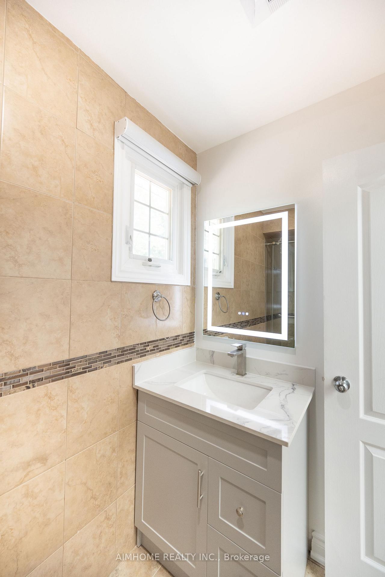 Photo 37 of 9 Jill Court, Markham, Markham Village — HOMEH