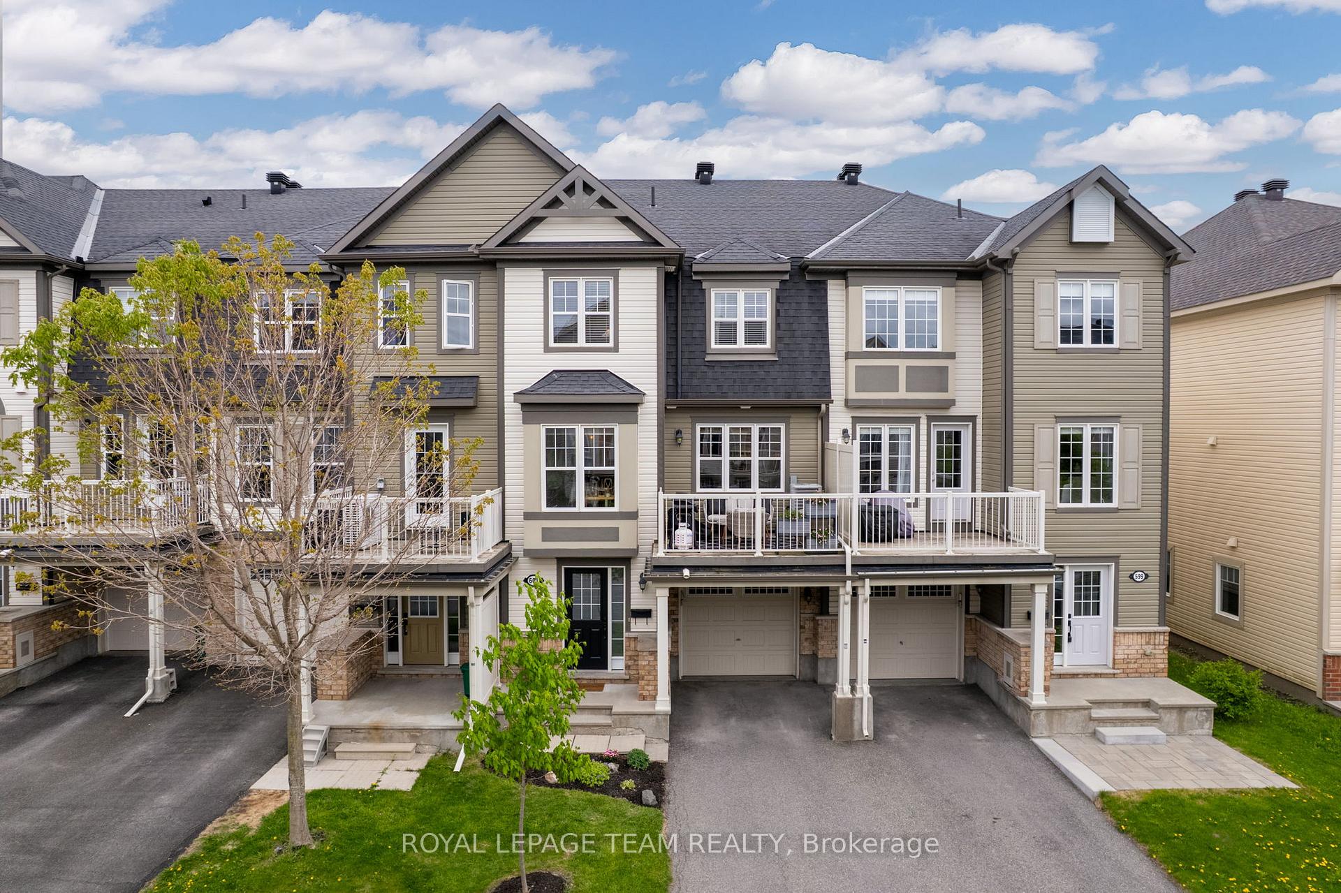 Photo 1 of 601 Meadowcreek Circle, Ottawa, Kanata - Emerald Meadows/Trailwest — HOMEH