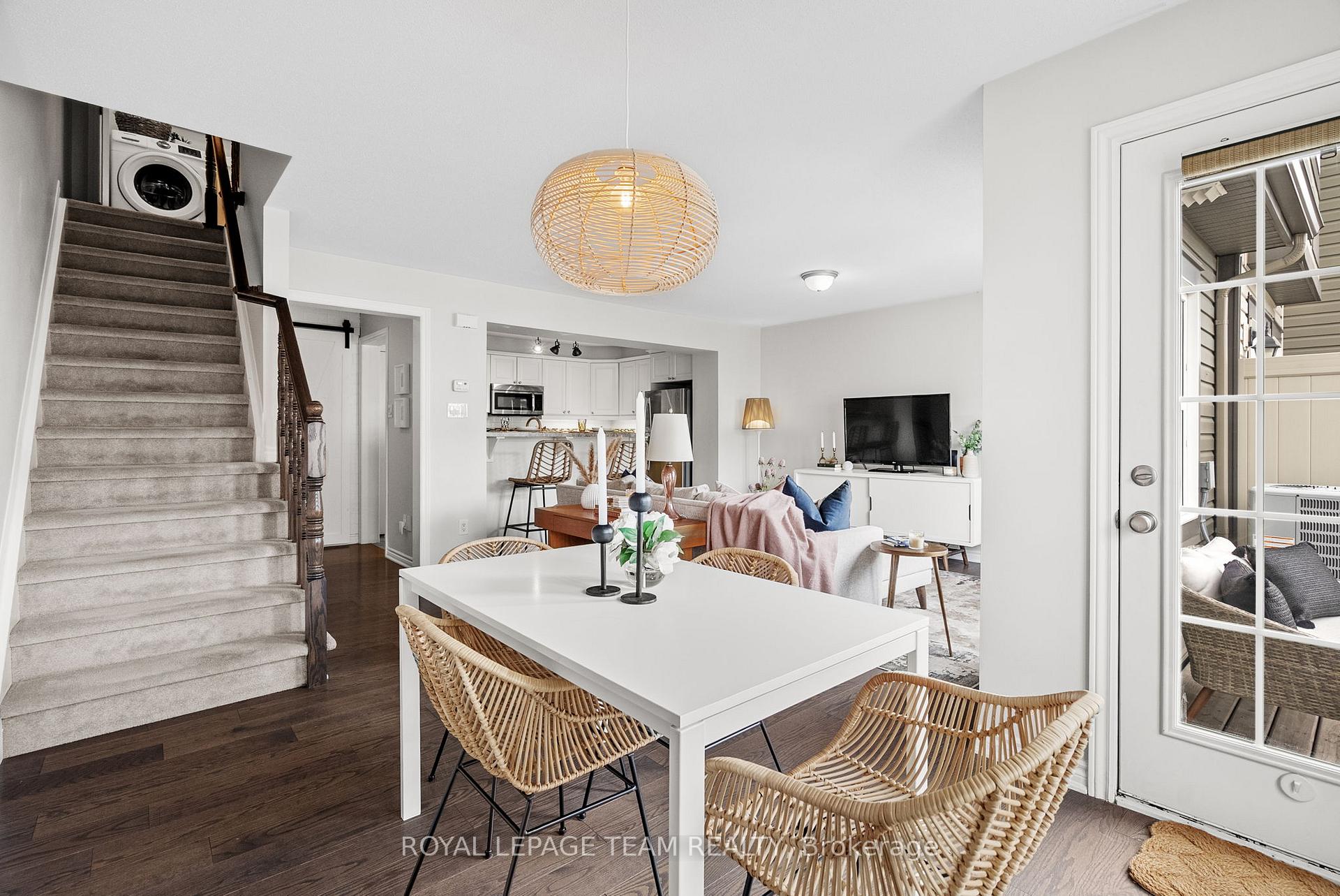 Photo 21 of 601 Meadowcreek Circle, Ottawa, Kanata - Emerald Meadows/Trailwest — HOMEH