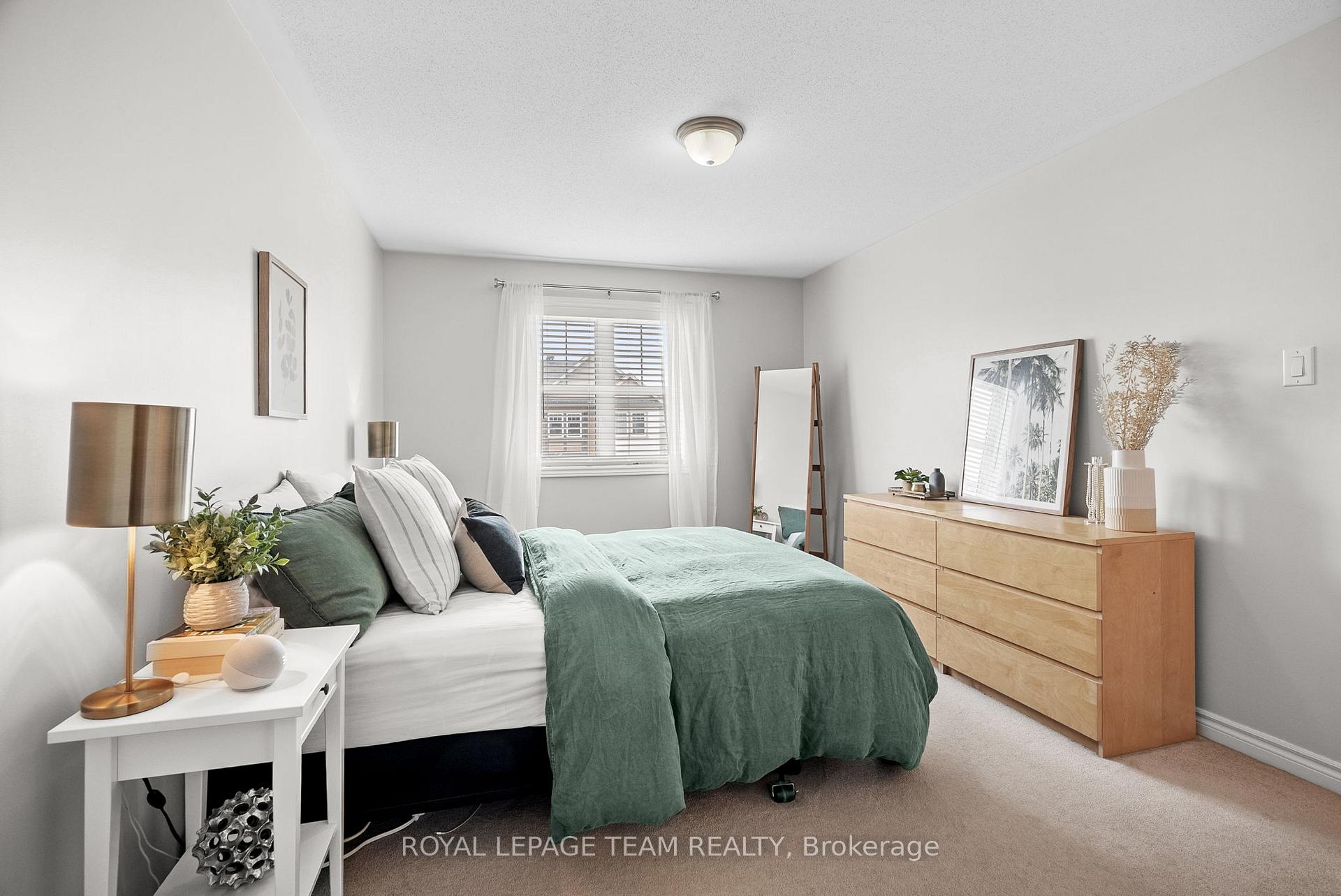 Photo 27 of 601 Meadowcreek Circle, Ottawa, Kanata - Emerald Meadows/Trailwest — HOMEH