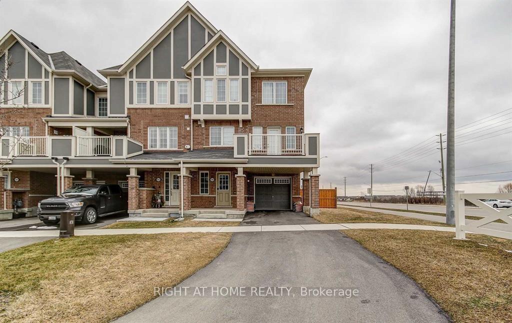 Front of 100 Frost Court