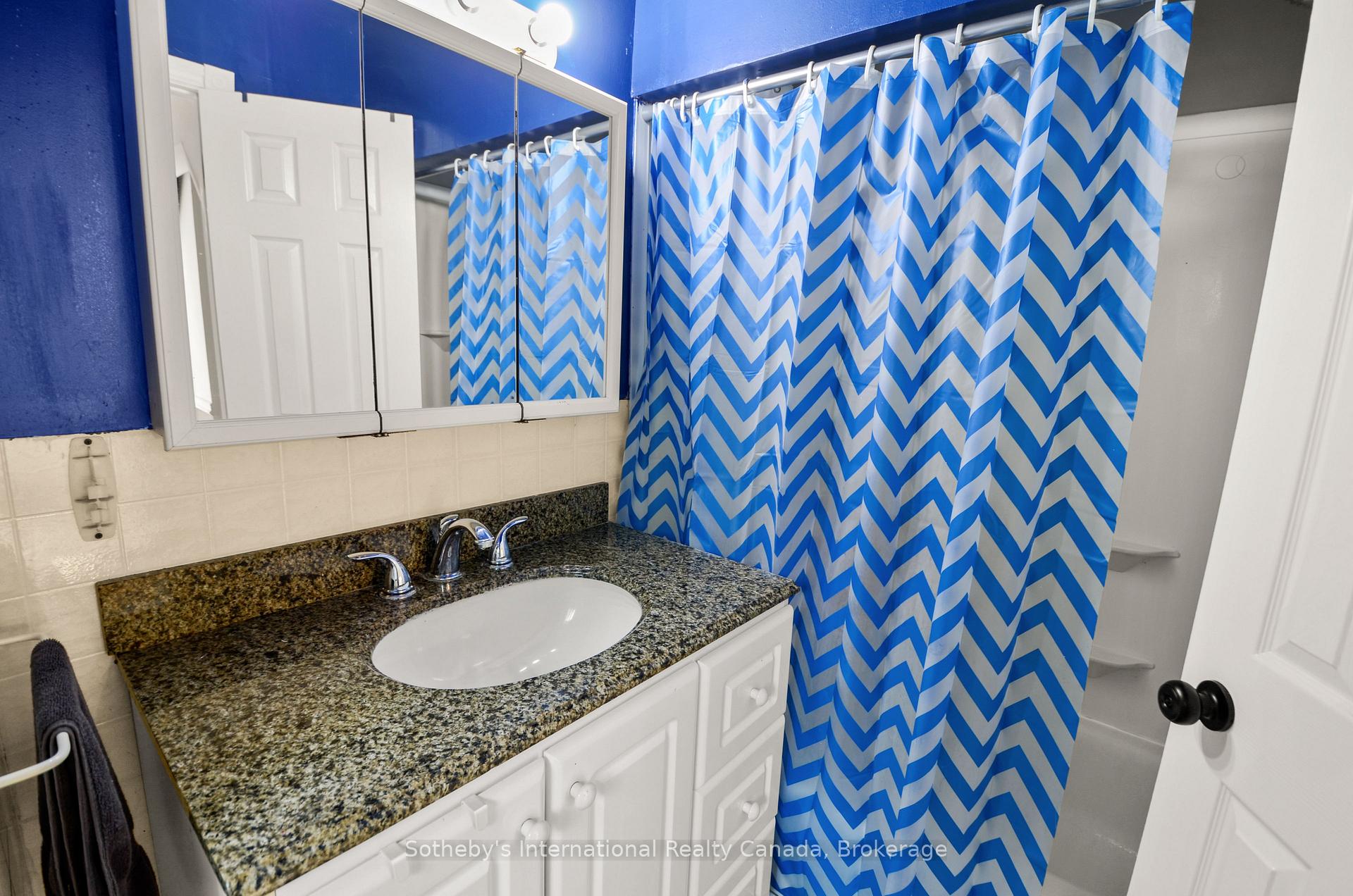Photo 13 of 116 Ninth Street, Midland — HOMEH