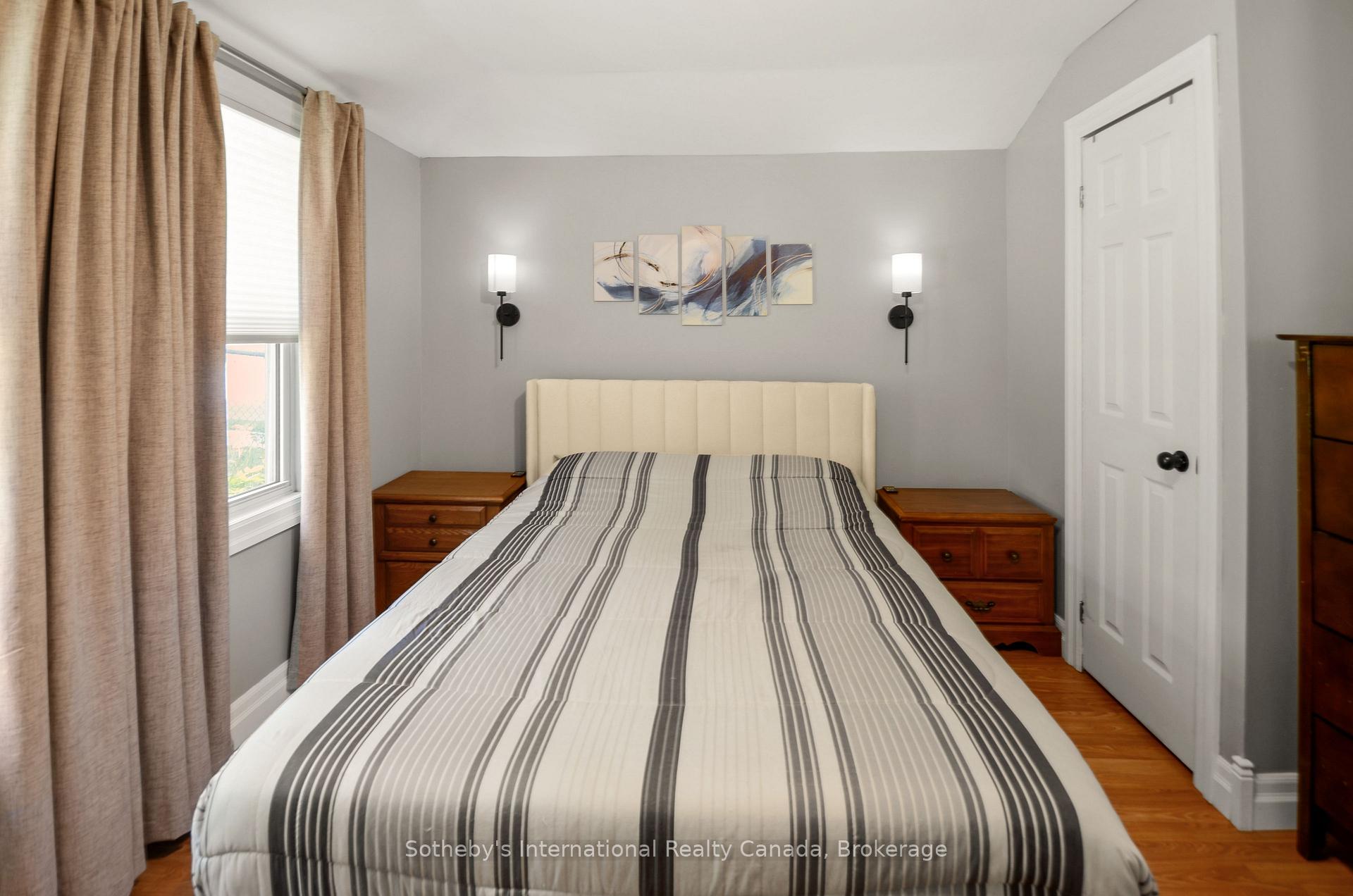 Photo 15 of 116 Ninth Street, Midland — HOMEH