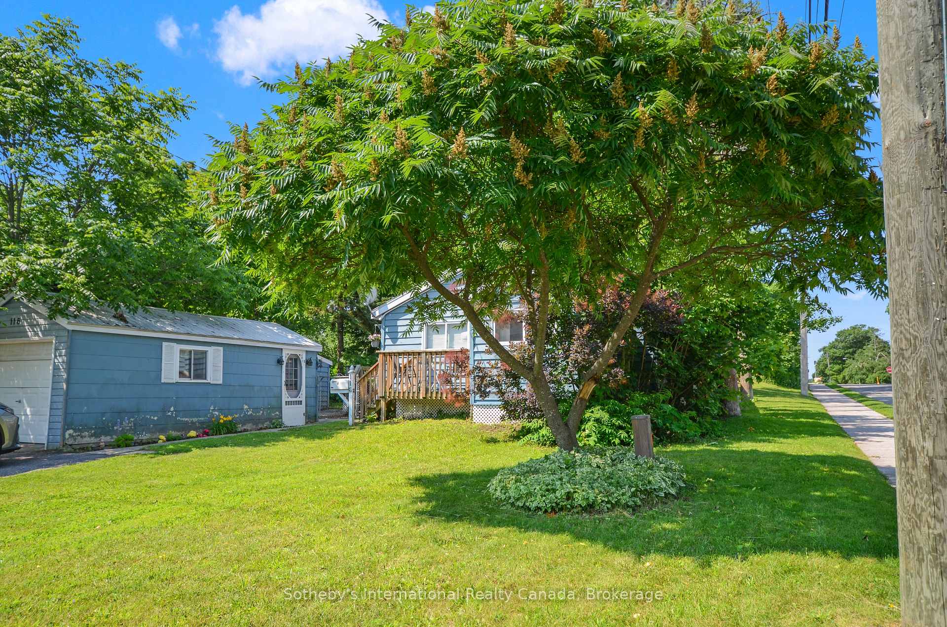 Photo 19 of 116 Ninth Street, Midland — HOMEH