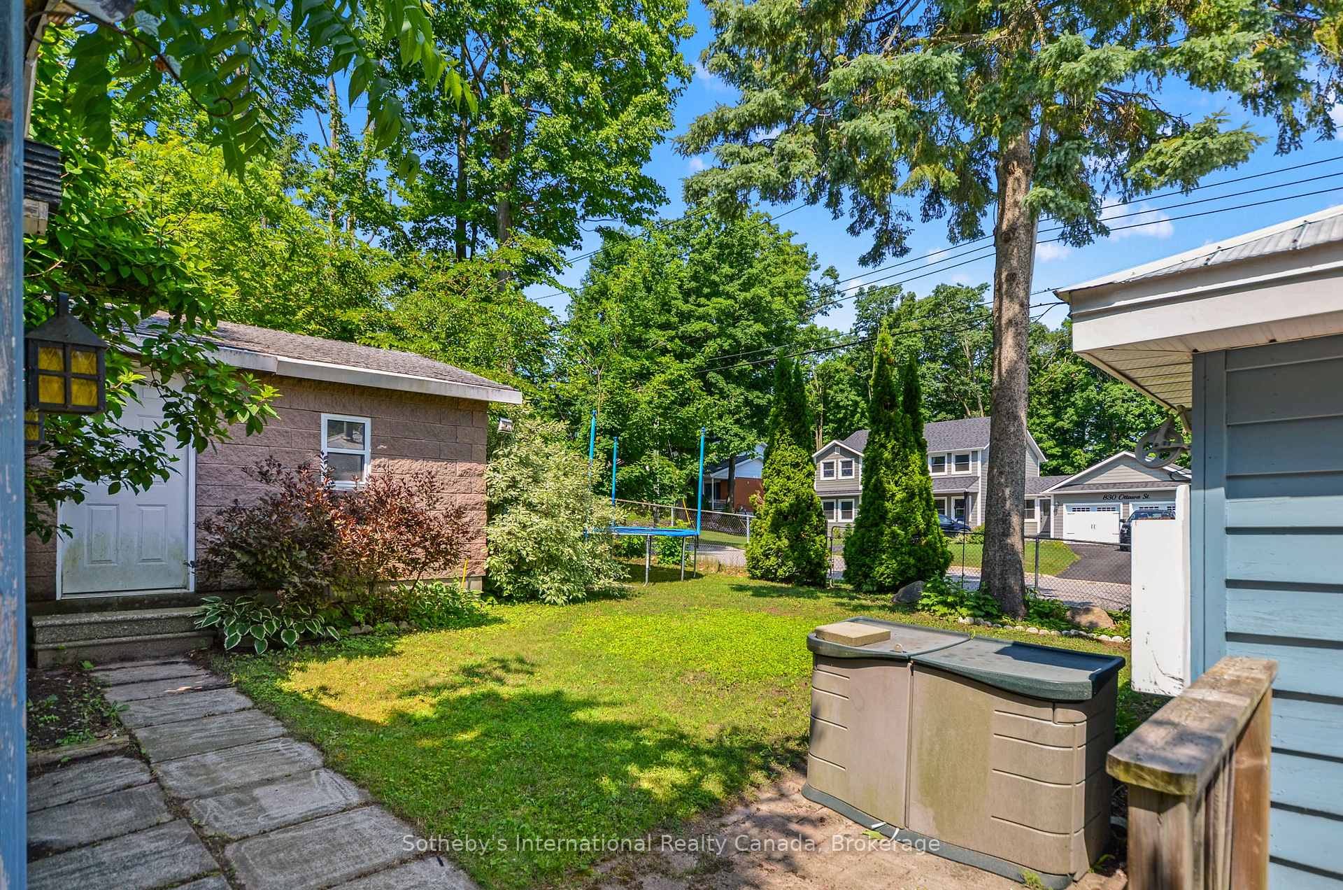 Photo 29 of 116 Ninth Street, Midland — HOMEH
