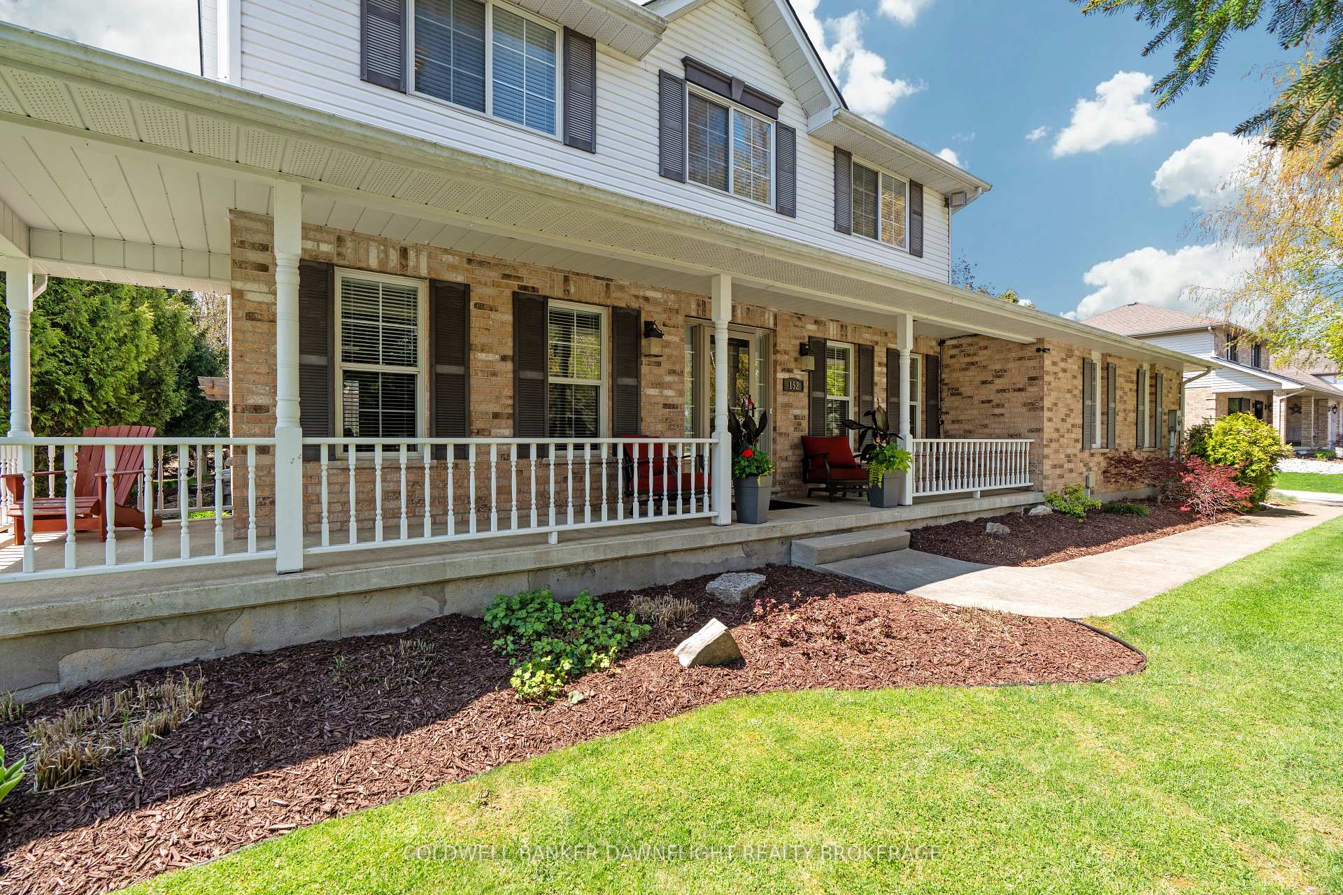 Photo 3 of 152 Salisbury Drive, Middlesex Centre, Birr — HOMEH