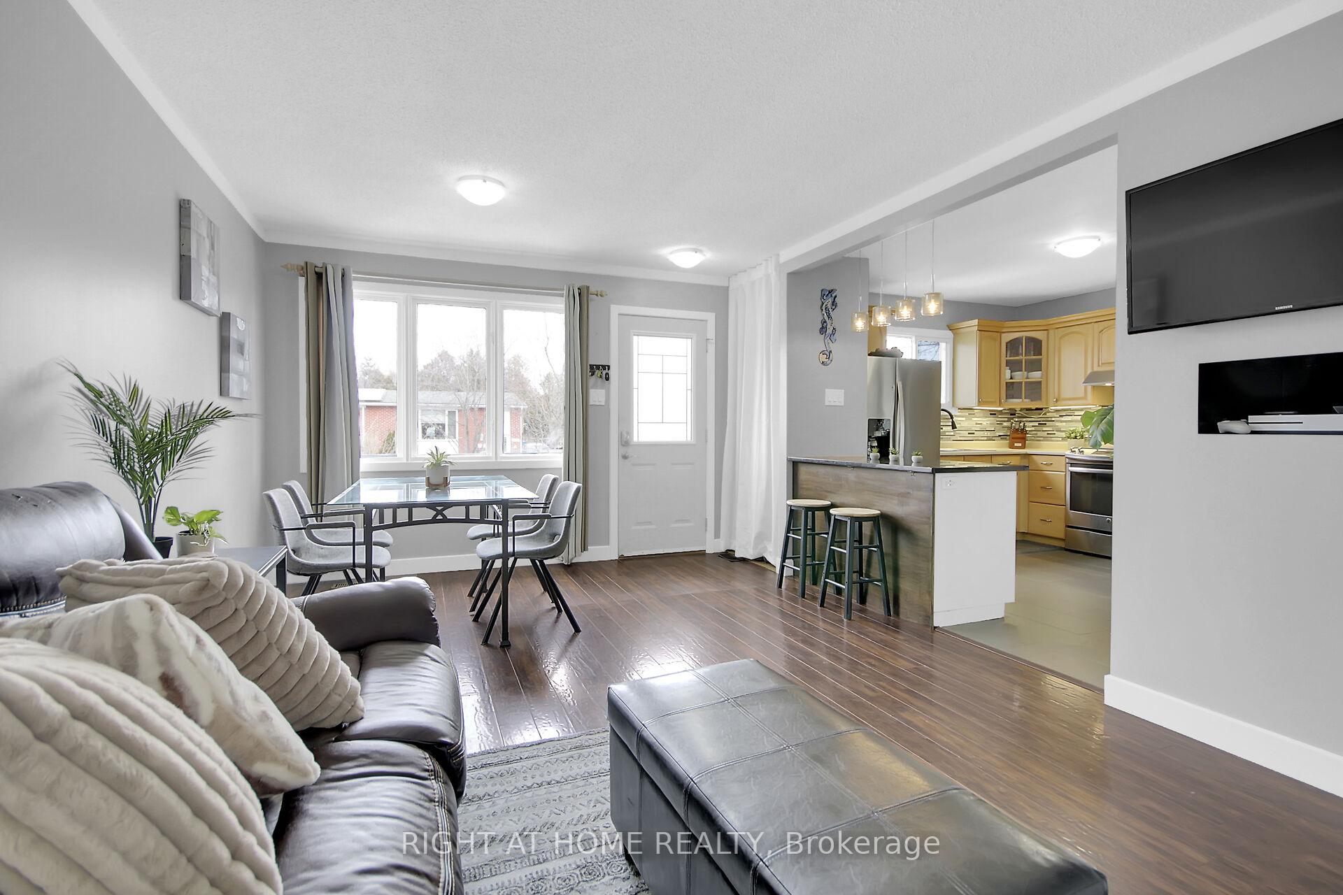 Photo 6 of 168 Glamorgan Drive, Ottawa, Kanata - Glencairn/Hazeldean — HOMEH