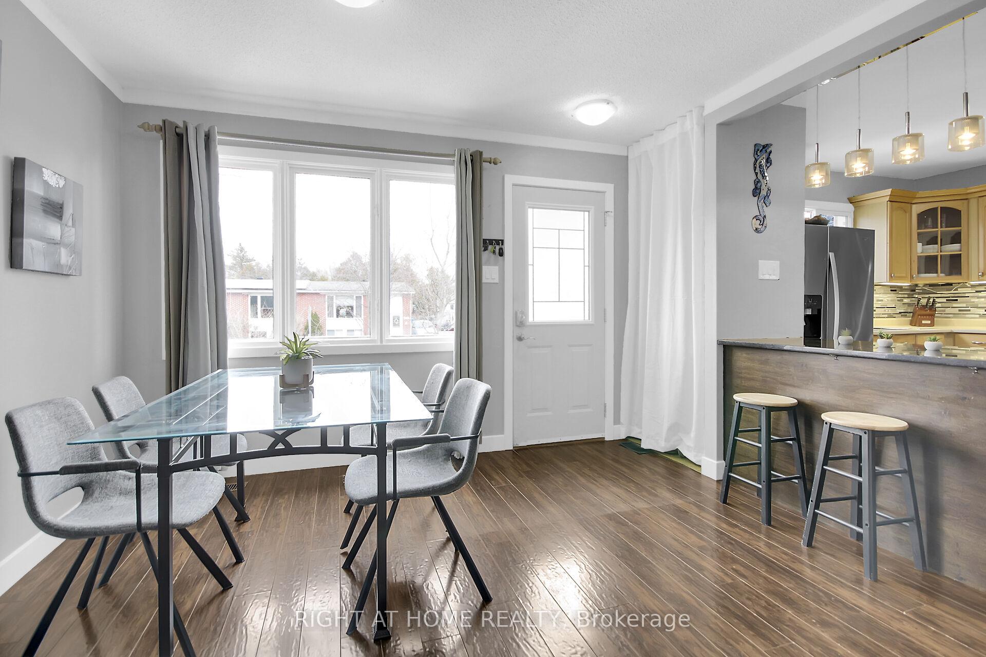 Photo 7 of 168 Glamorgan Drive, Ottawa, Kanata - Glencairn/Hazeldean — HOMEH