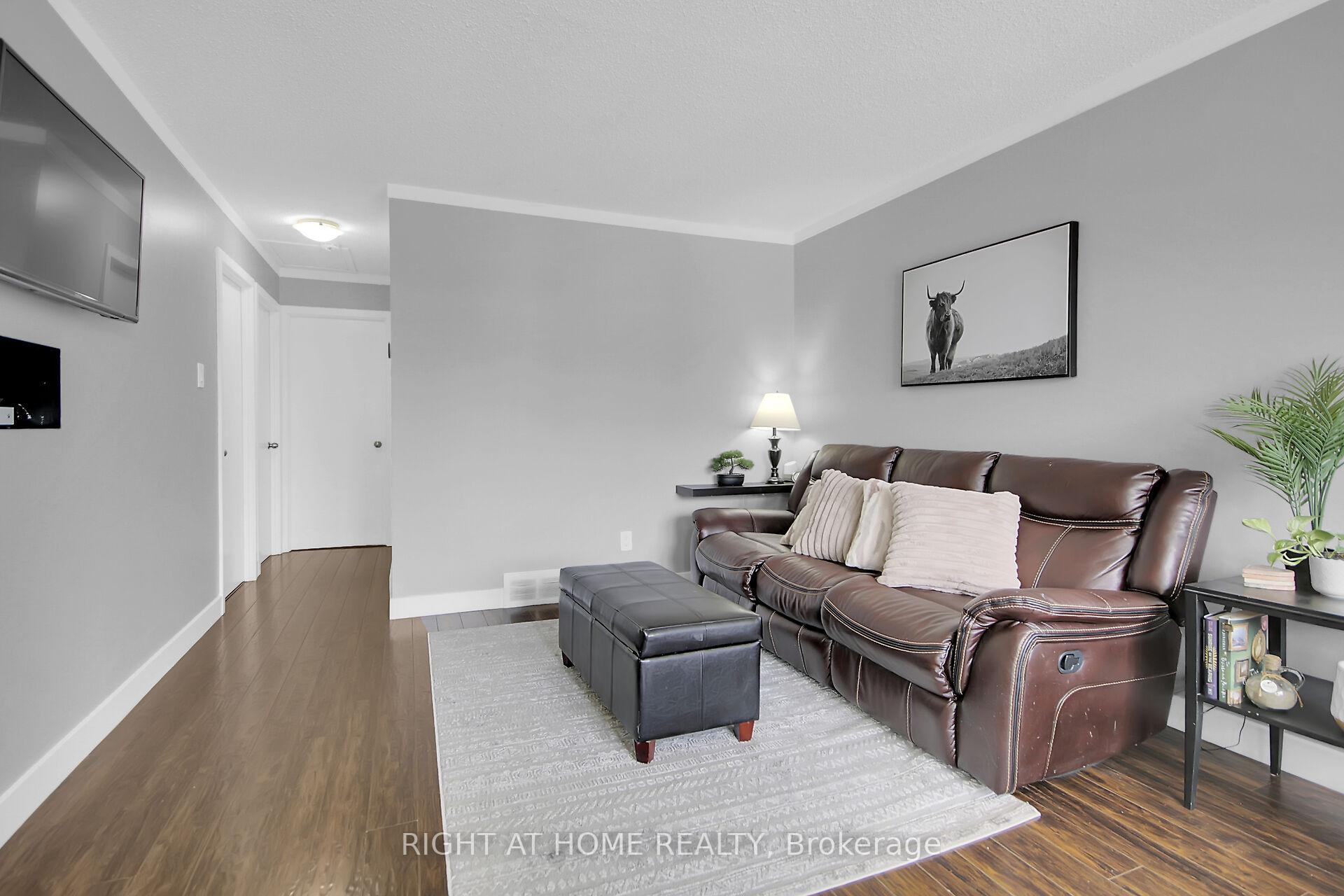Photo 16 of 168 Glamorgan Drive, Ottawa, Kanata - Glencairn/Hazeldean — HOMEH