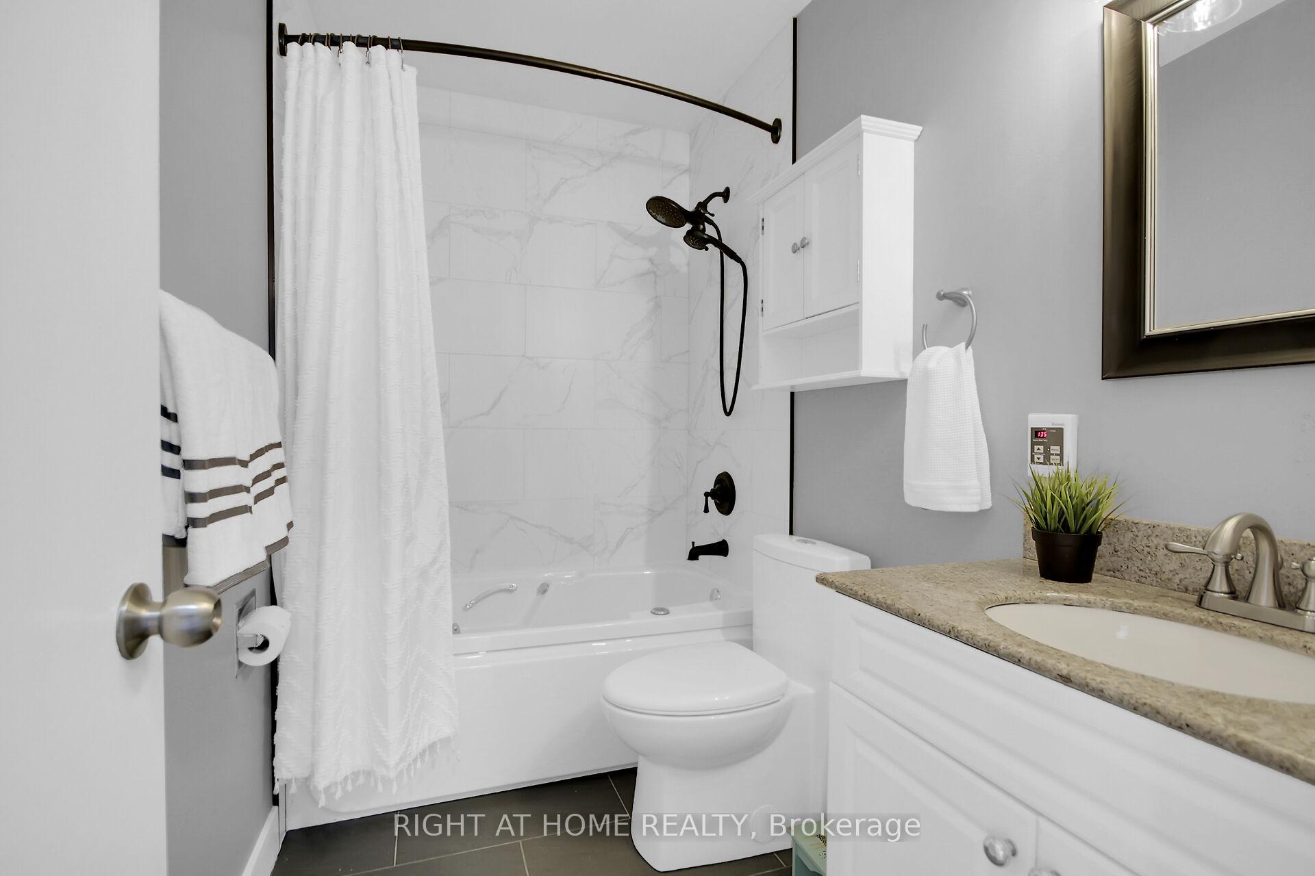 Photo 23 of 168 Glamorgan Drive, Ottawa, Kanata - Glencairn/Hazeldean — HOMEH