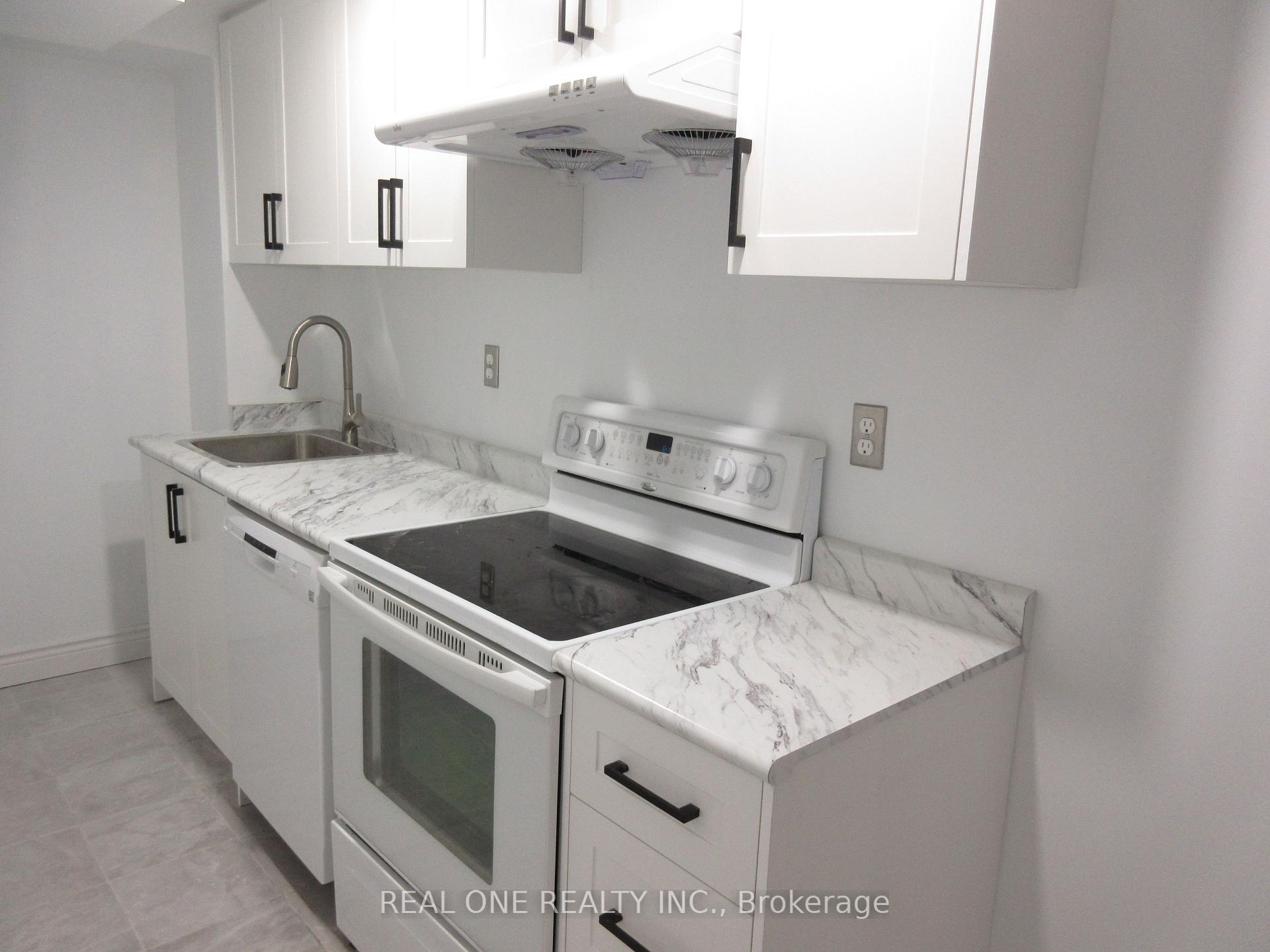 Photo 10 of Unit Basemt, 14 Liebeck Crescent, Markham, Unionville — HOMEH