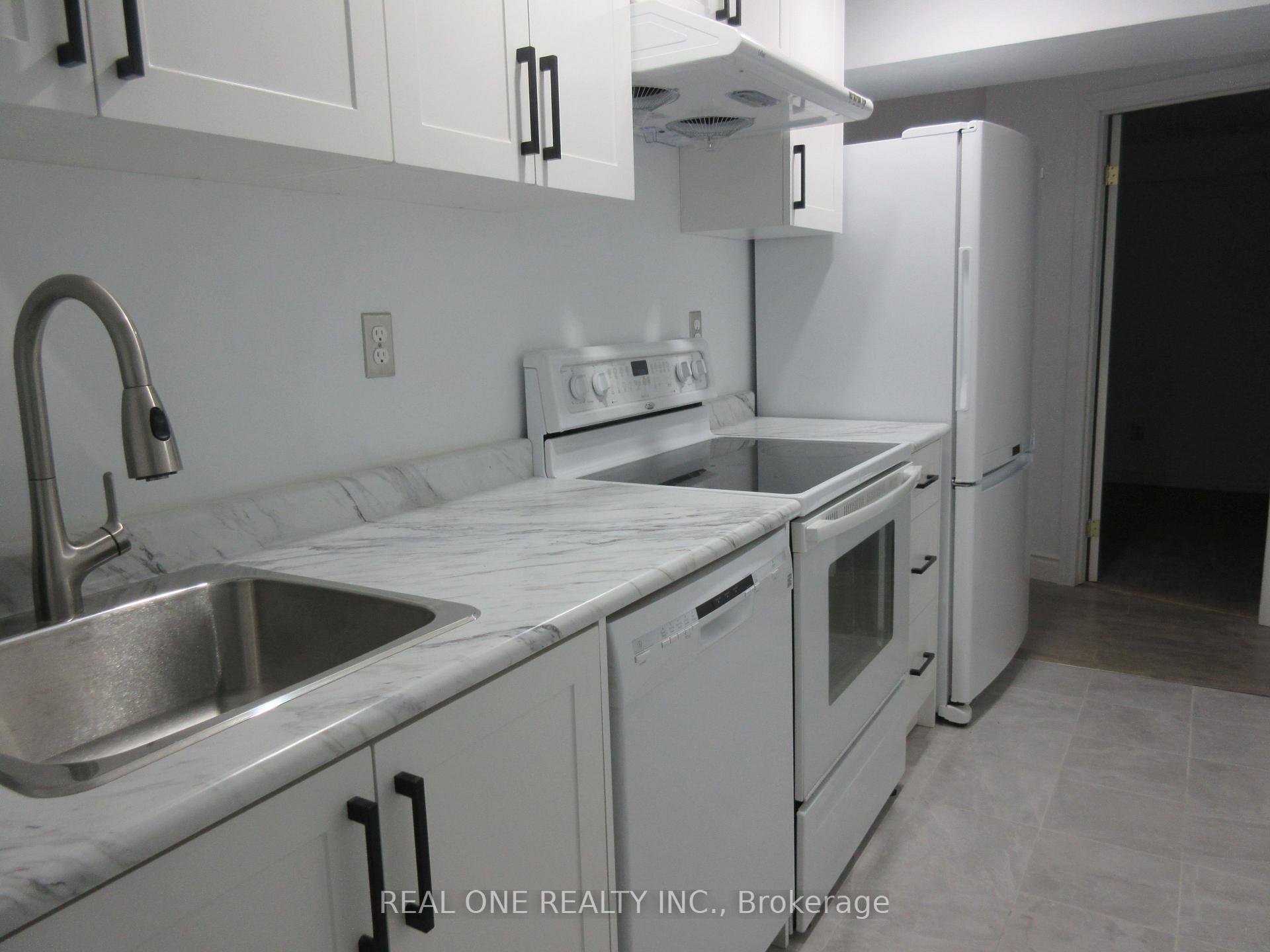 Photo 11 of Unit Basemt, 14 Liebeck Crescent, Markham, Unionville — HOMEH